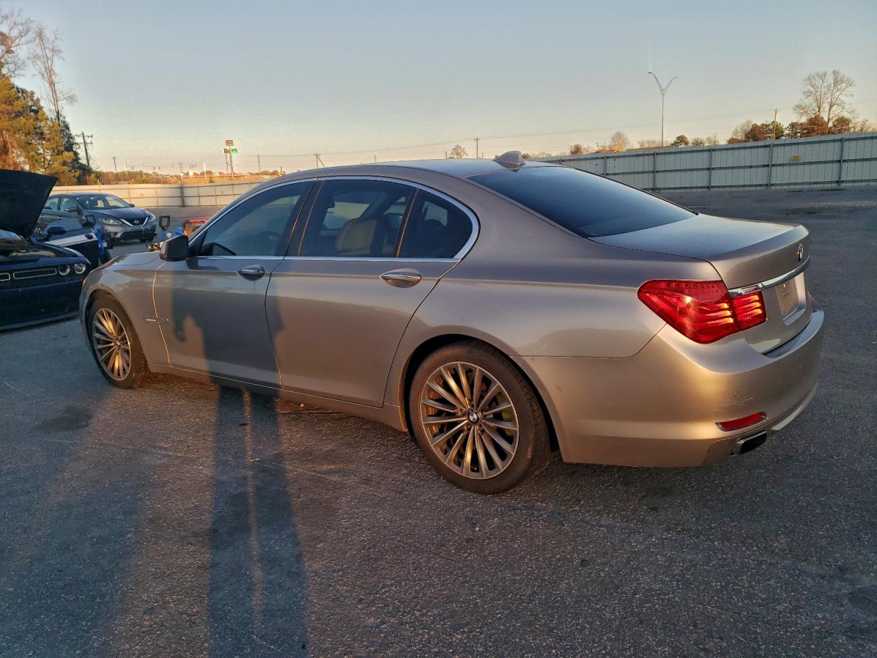 2011 Bmw 750 Xi Silver vin: WBAKC6C55BC394524