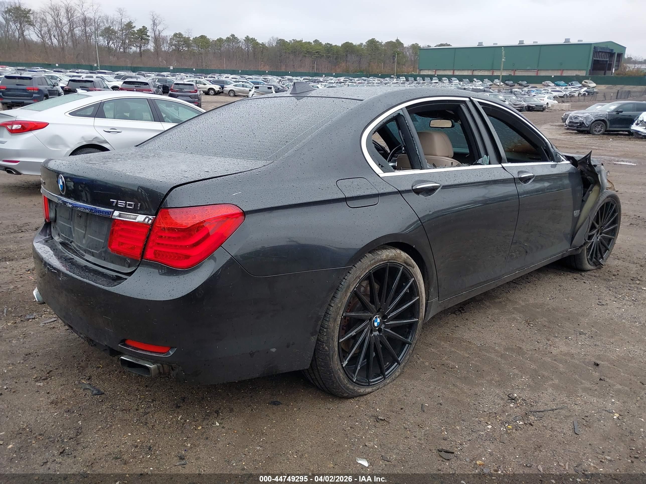 2011 Bmw 750i Xdrive Gray vin: WBAKC6C55BC394667