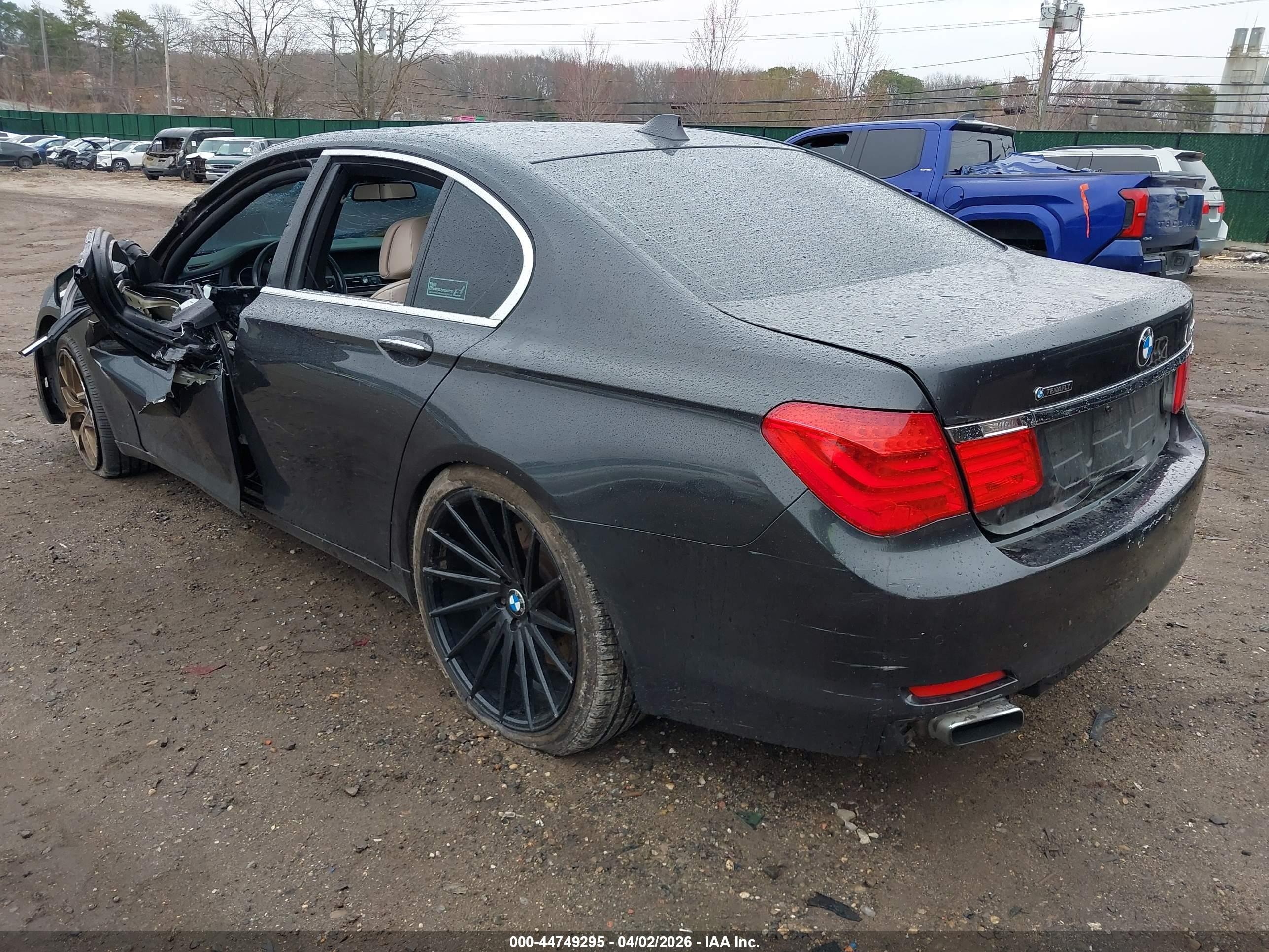 2011 Bmw 750i Xdrive Gray vin: WBAKC6C55BC394667