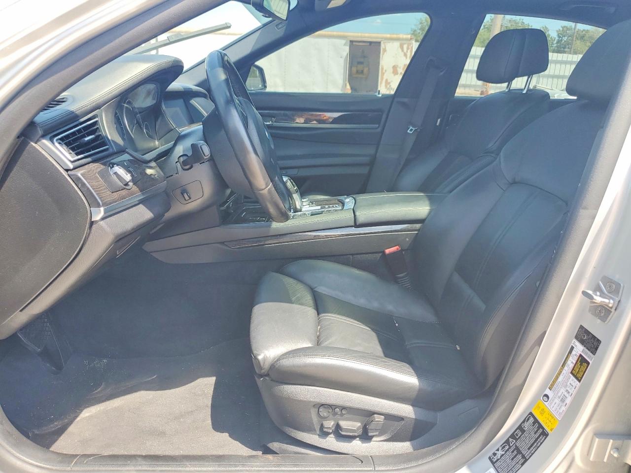 2012 Bmw 750 Xi Silver vin: WBAKC6C55CC396694