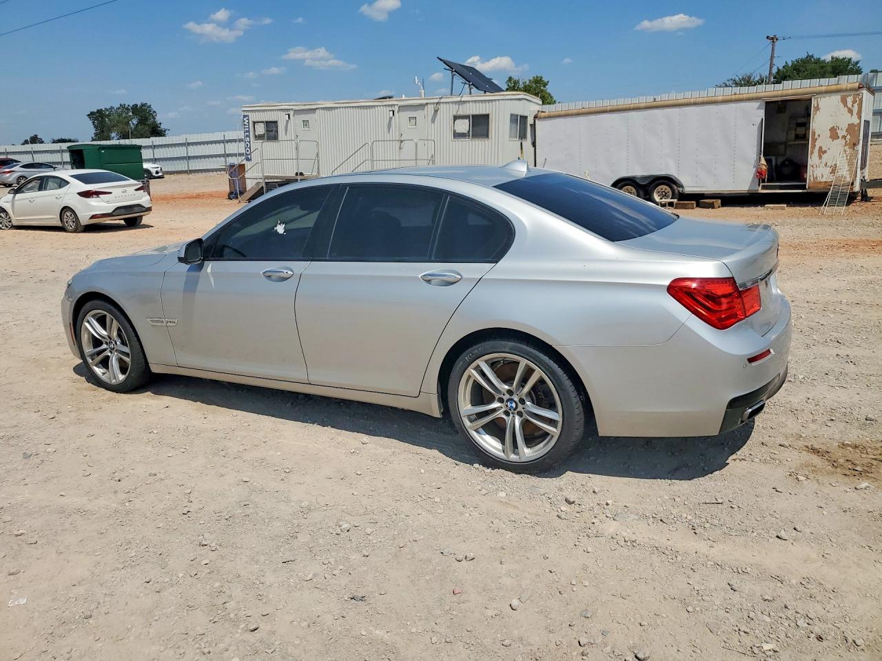 2012 Bmw 750 Xi Silver vin: WBAKC6C55CC396694