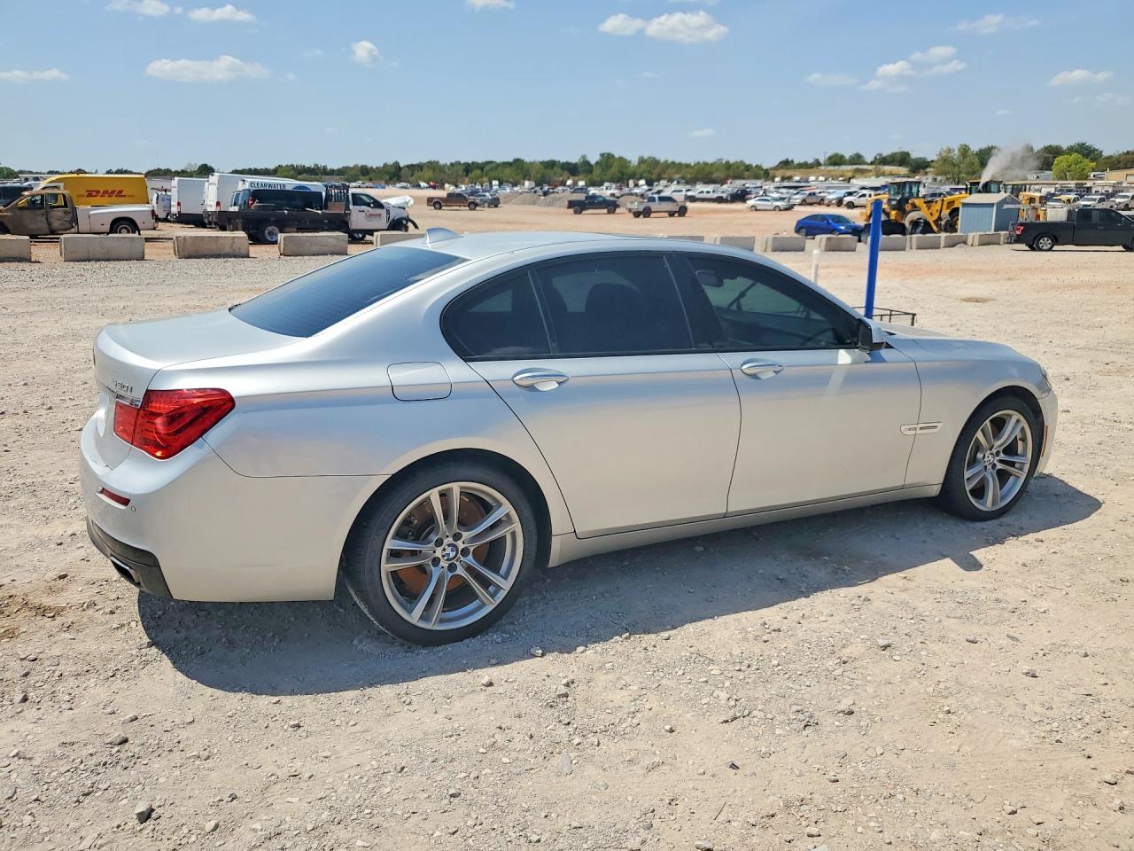 2012 Bmw 750 Xi Silver vin: WBAKC6C55CC396694