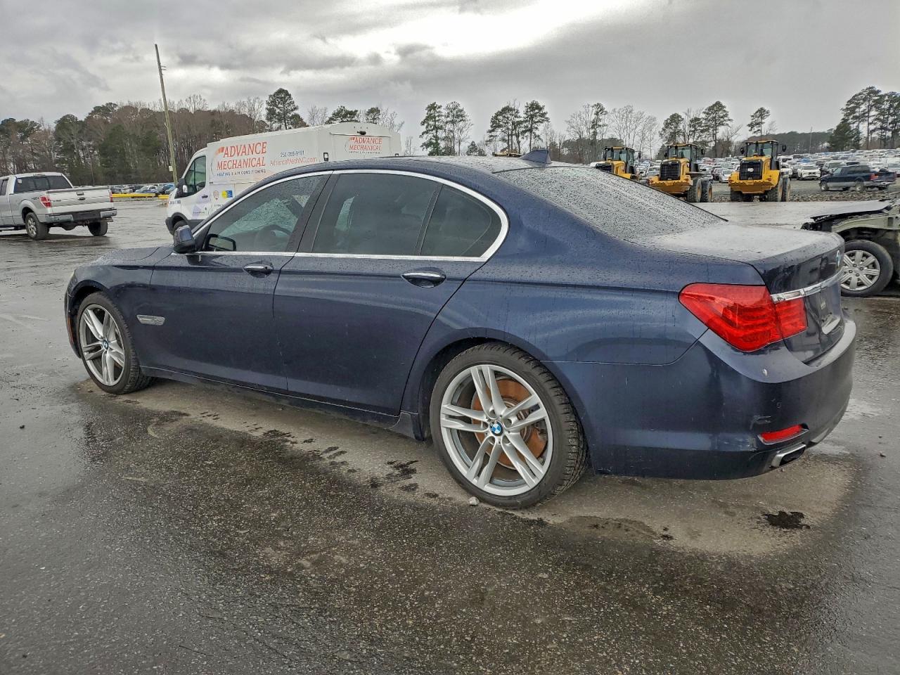 2011 Bmw 750 Xi Blue vin: WBAKC6C57BC395237