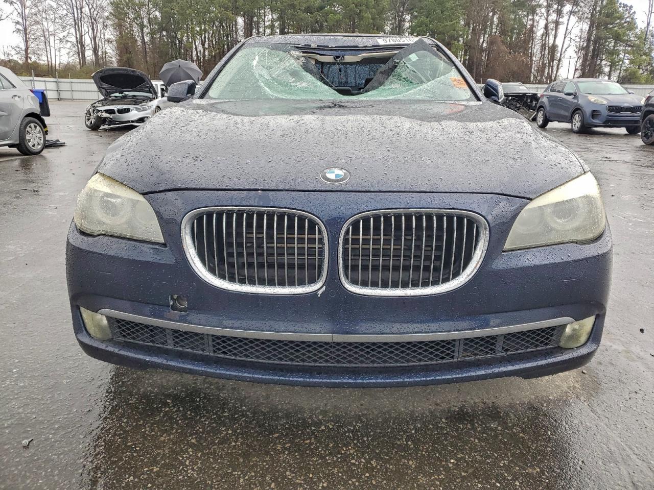 2011 Bmw 750 Xi Blue vin: WBAKC6C57BC395237