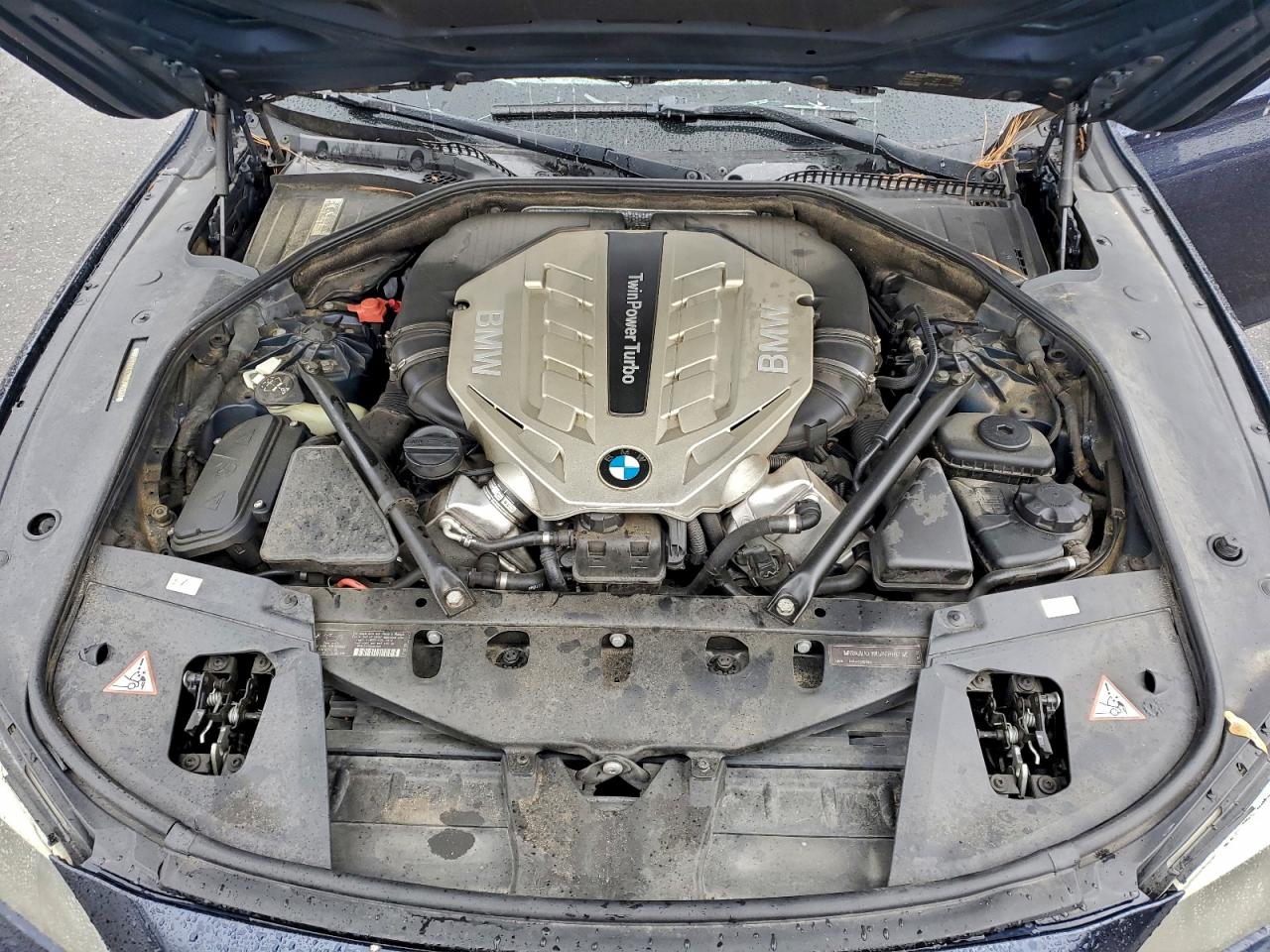 2011 Bmw 750 Xi Blue vin: WBAKC6C57BC395237