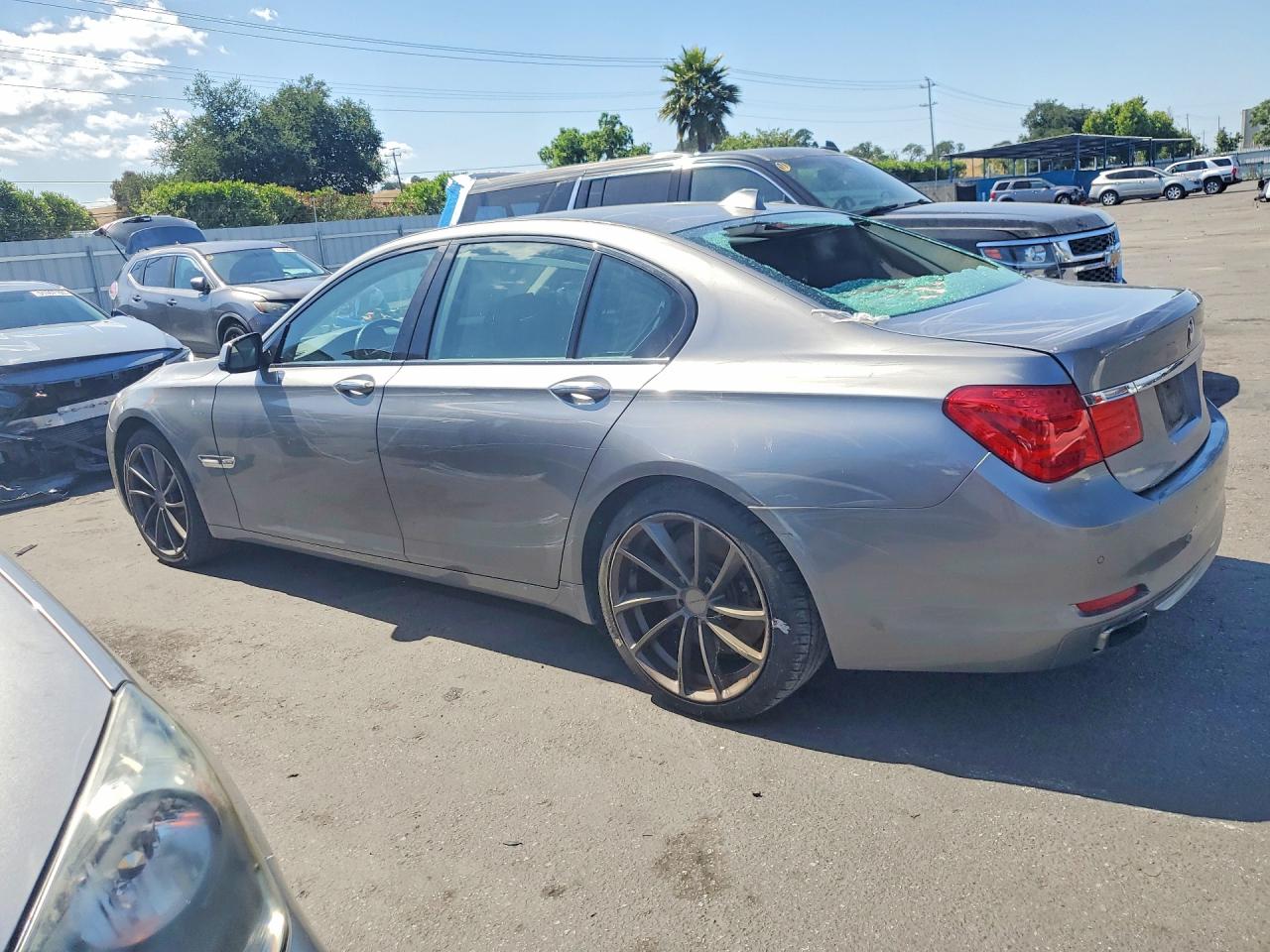 2010 Bmw 750 I Xdrive Gray vin: WBAKC6C58AC393642