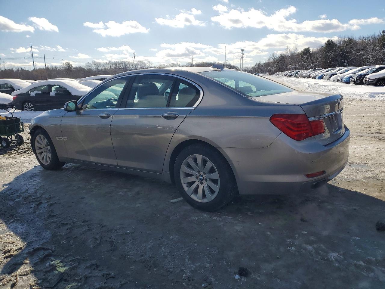 2011 Bmw 750 Xi Tan vin: WBAKC6C58BC394551