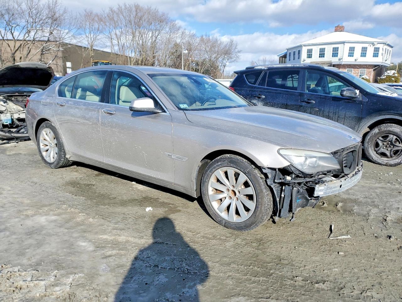 2011 Bmw 750 Xi Tan vin: WBAKC6C58BC394551