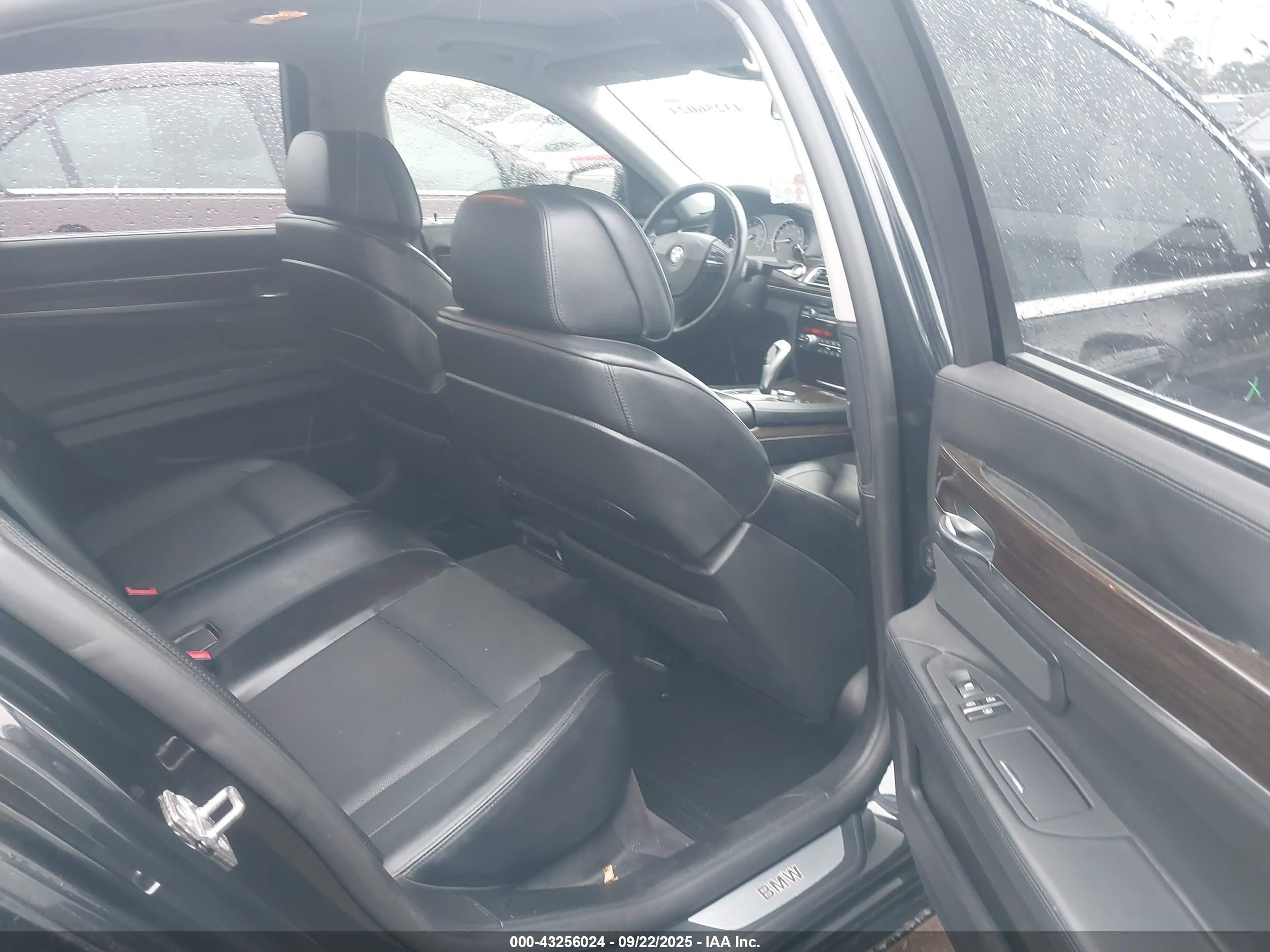 2010 Bmw 750i Xdrive Black vin: WBAKC6C5XACL67673
