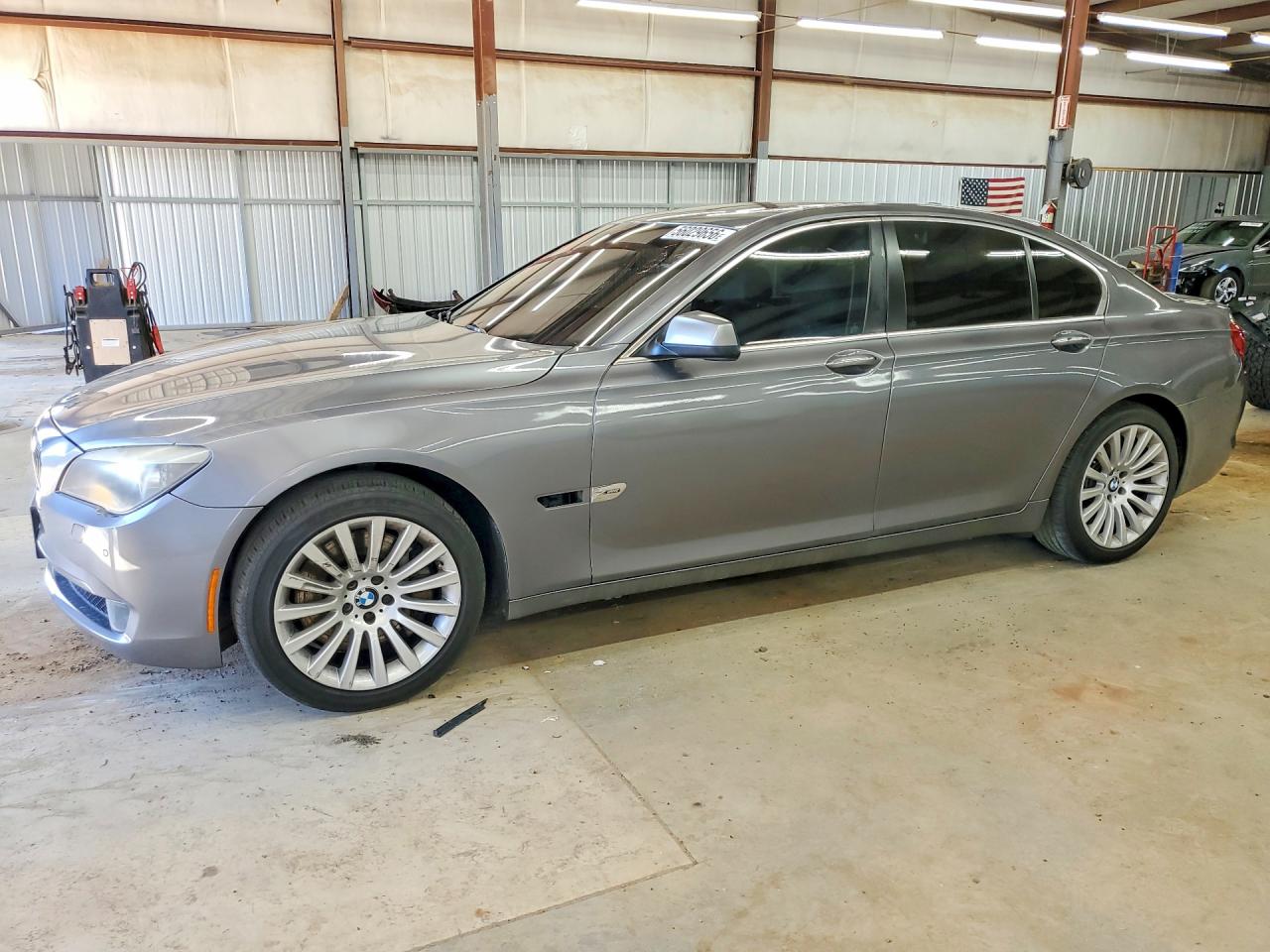 2012 Bmw 750 Xi Gray vin: WBAKC6C5XCC396027