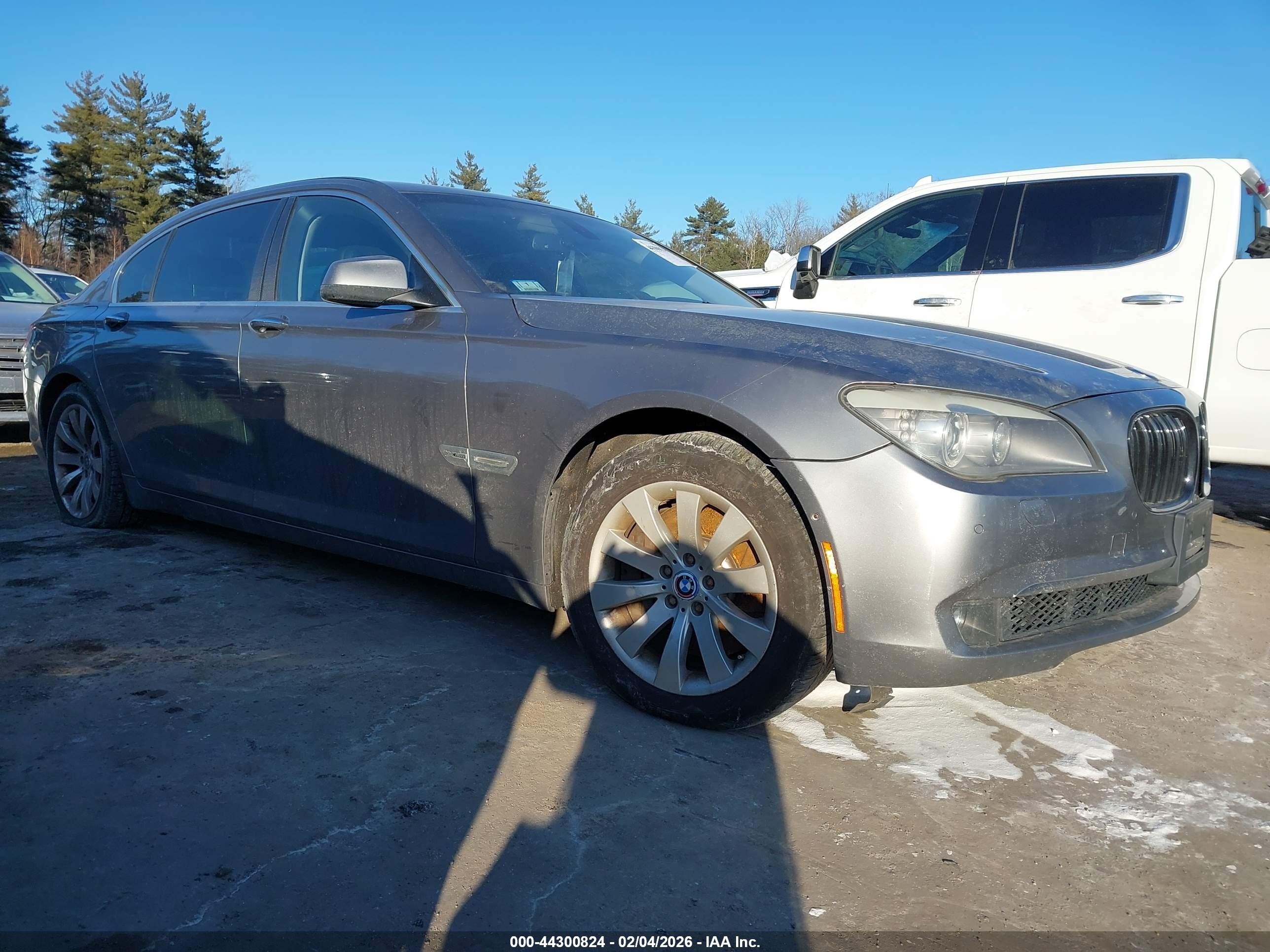 2010 Bmw 750li Xdrive Gray vin: WBAKC8C51AC430221