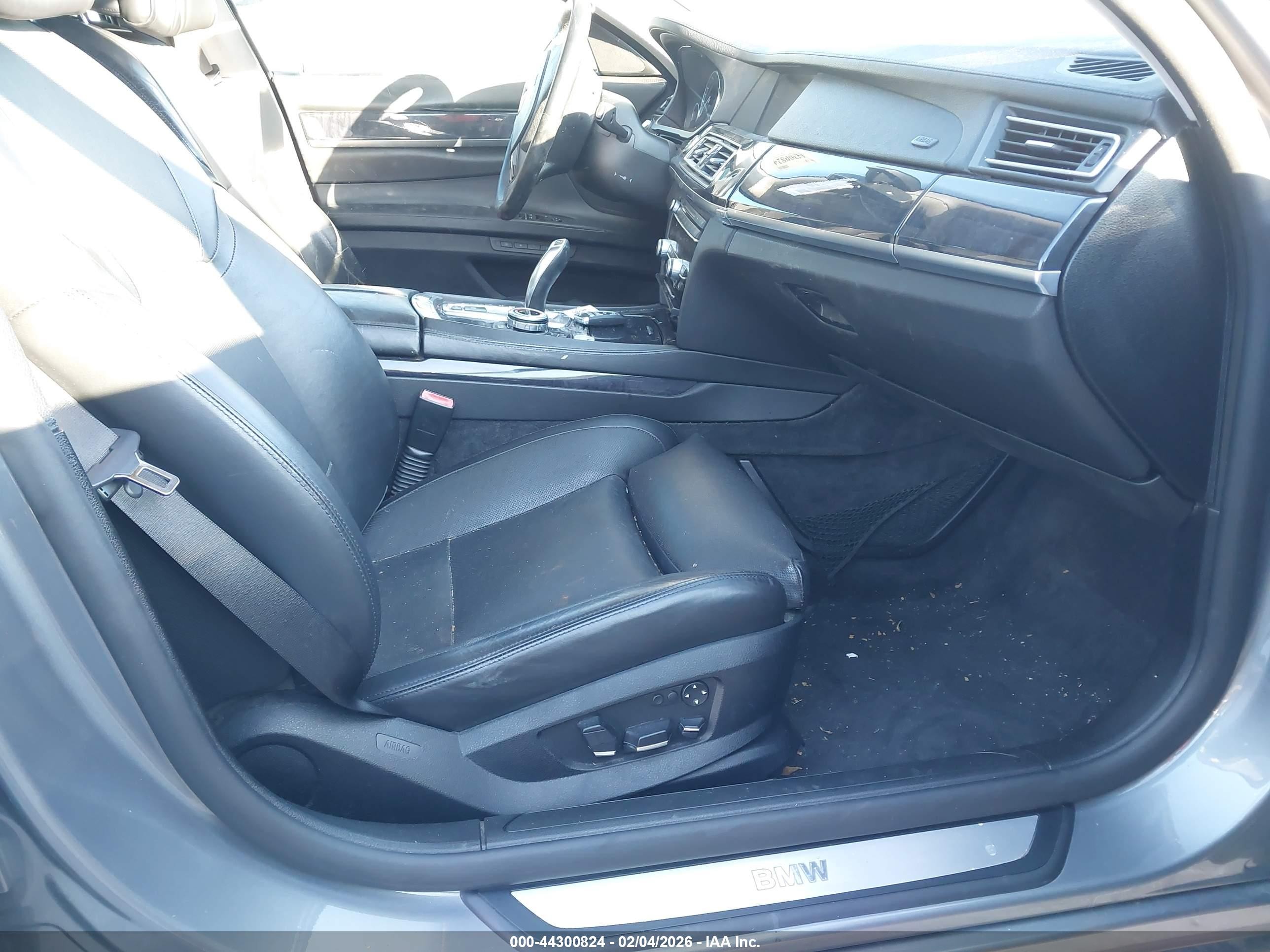 2010 Bmw 750li Xdrive Gray vin: WBAKC8C51AC430221