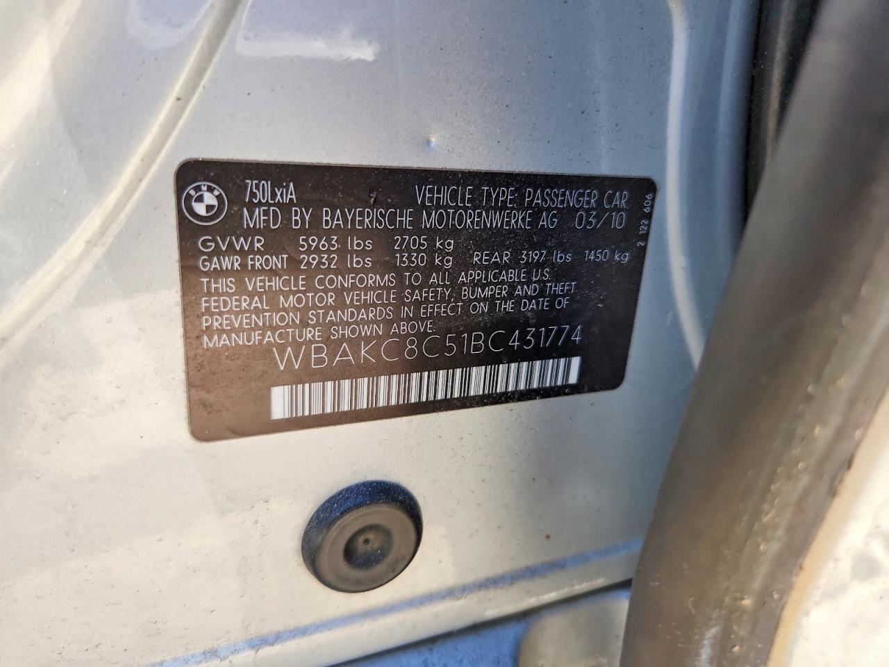2011 Bmw 750 Lxi Silver vin: WBAKC8C51BC431774