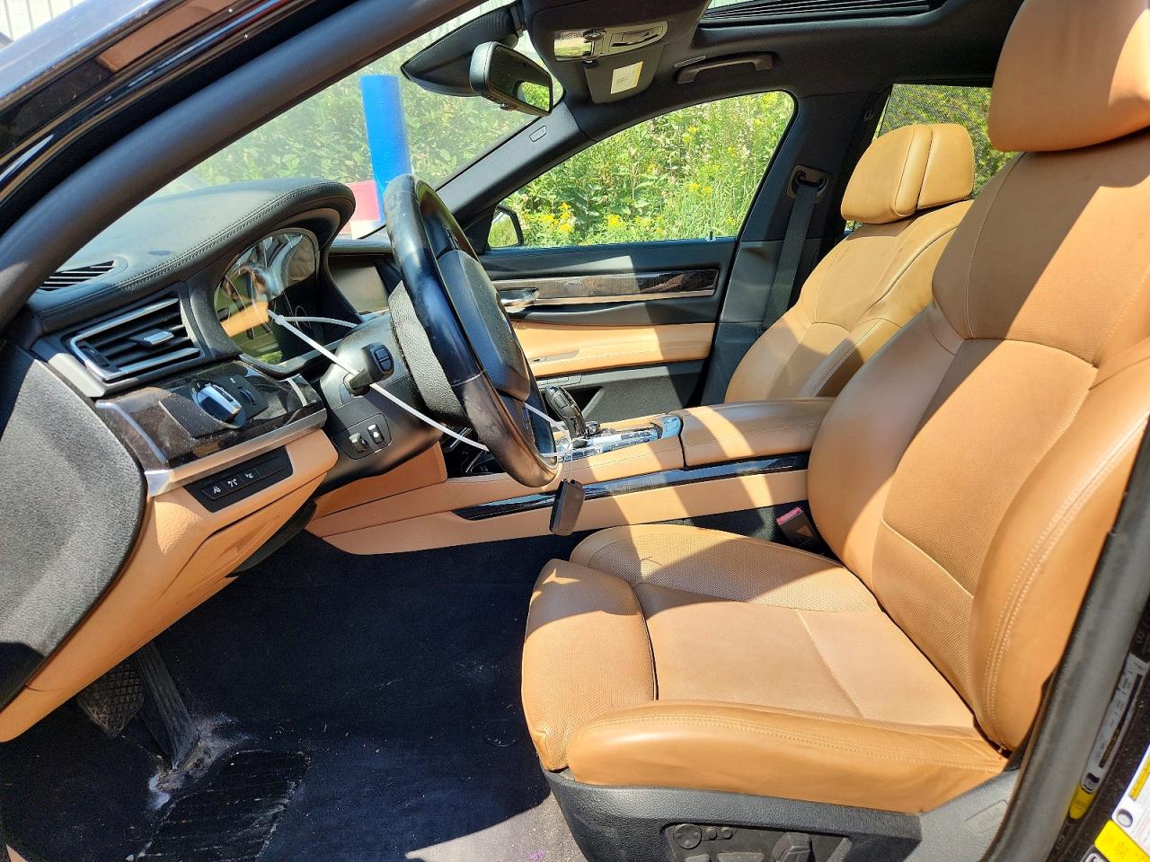 2012 Bmw 750 Lxi Black vin: WBAKC8C51CC437706