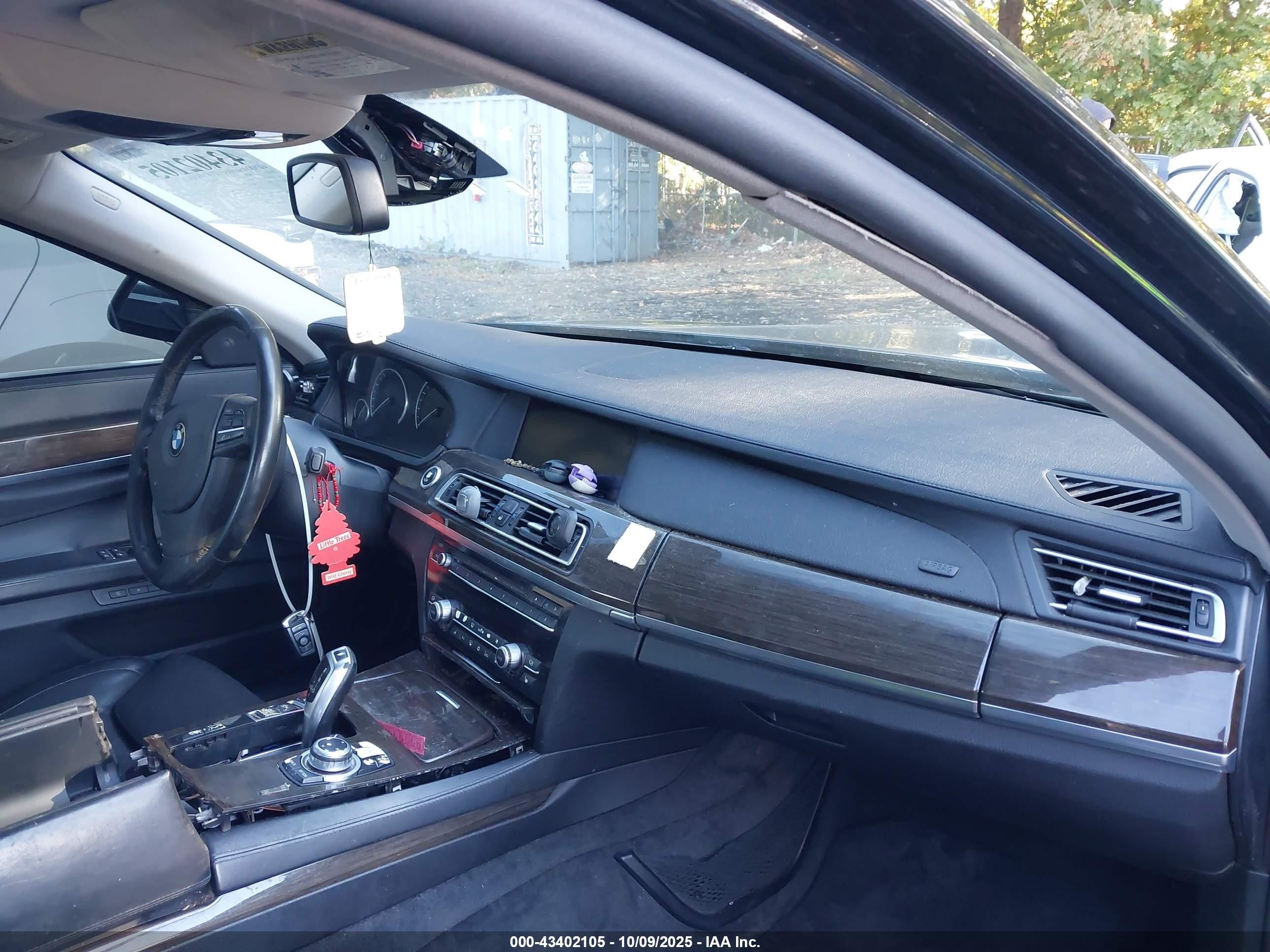 2010 Bmw 750li Xdrive Black vin: WBAKC8C55ACY68160