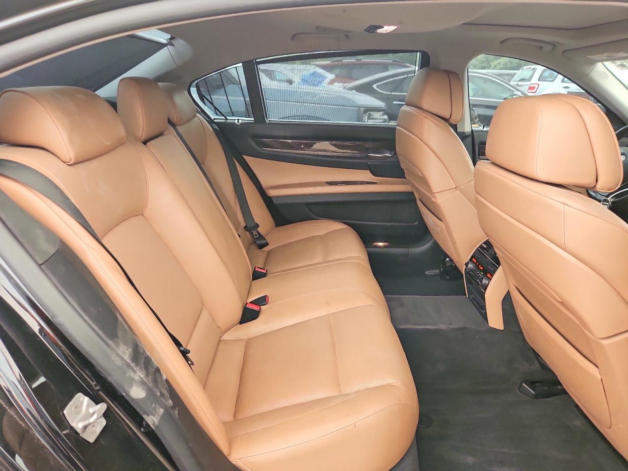 2012 Bmw 750 Lxi Black vin: WBAKC8C55CC435960