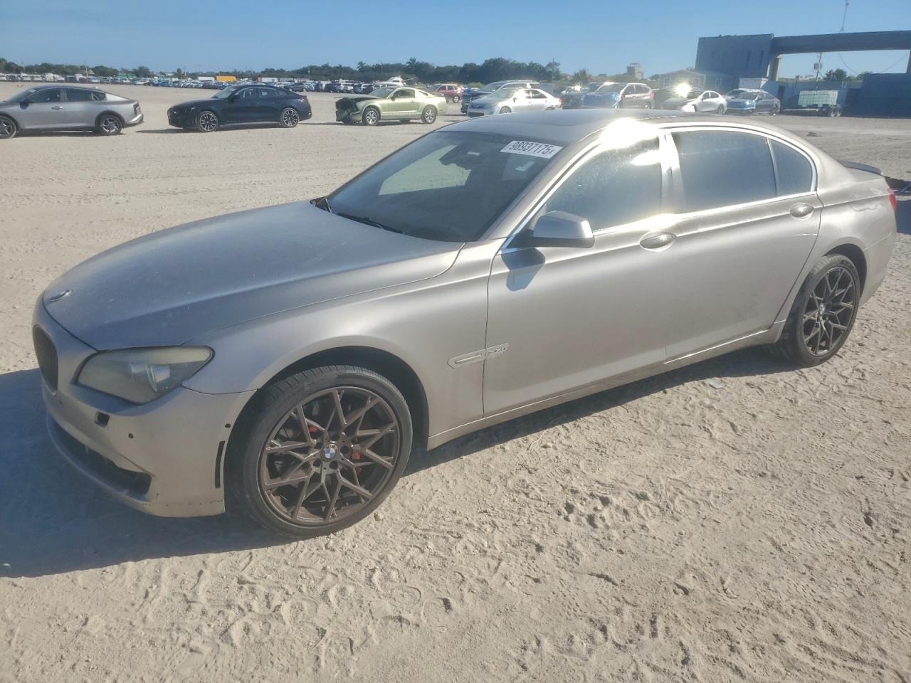 2011 Bmw 750 Lxi Серебряный vin: WBAKC8C56BC432175