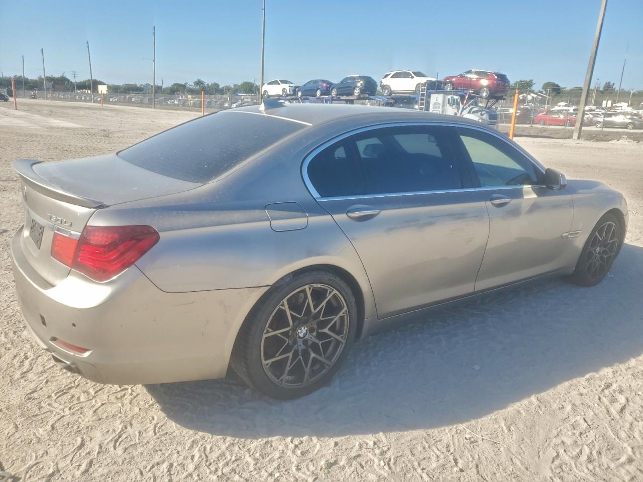 2011 Bmw 750 Lxi Silver vin: WBAKC8C56BC432175