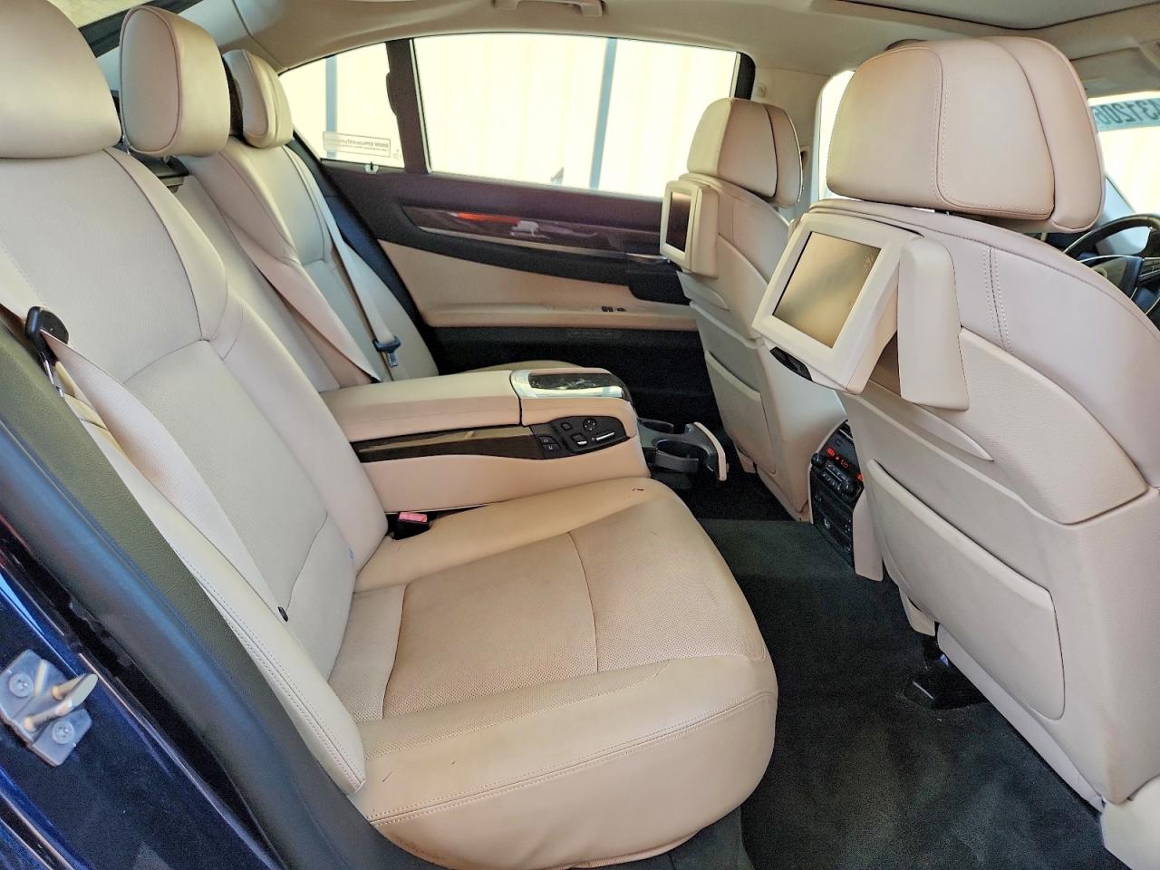 2012 Bmw 750 Lxi Blue vin: WBAKC8C56CC436535