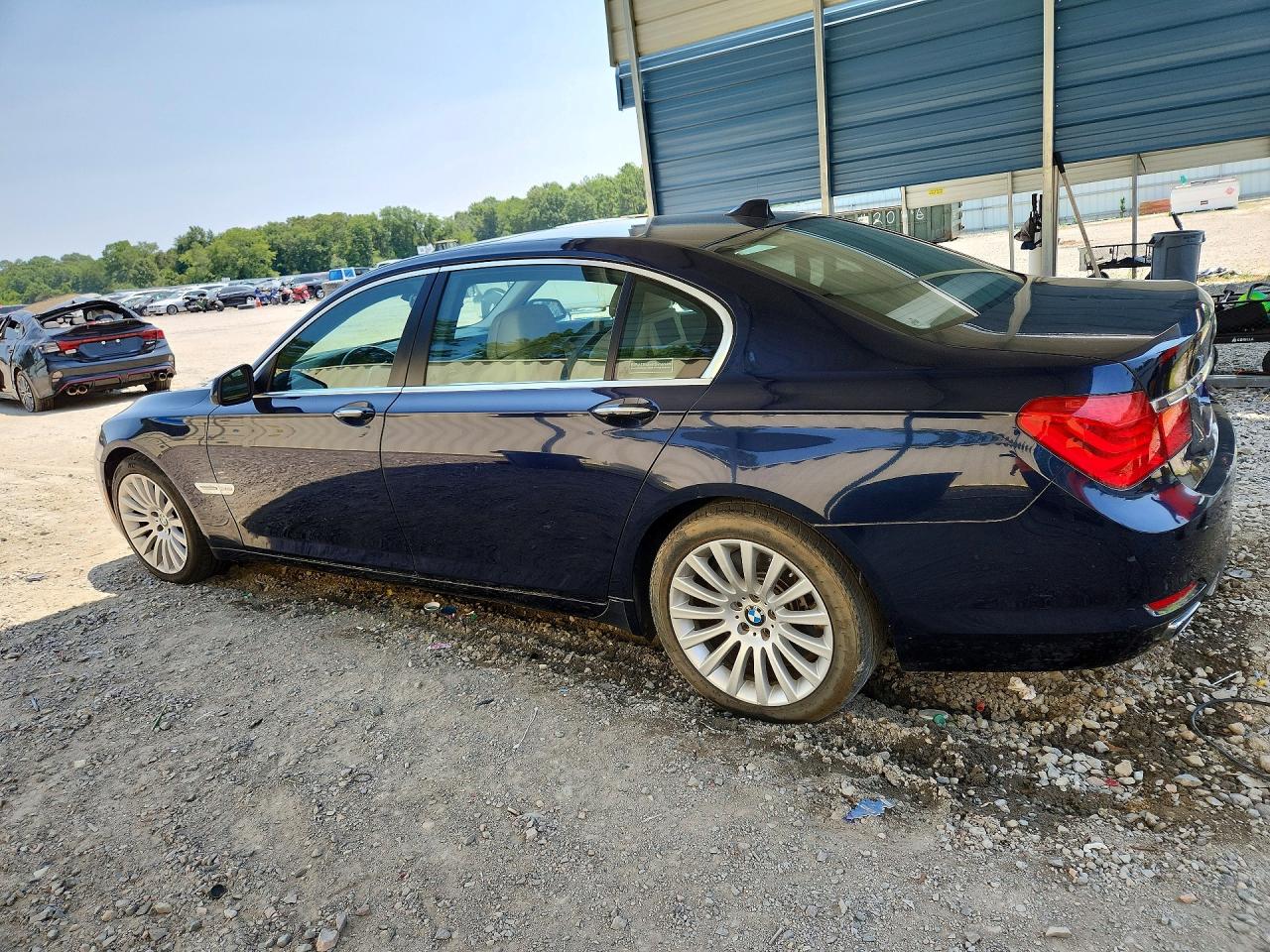 2012 Bmw 750 Lxi Blue vin: WBAKC8C56CC436535