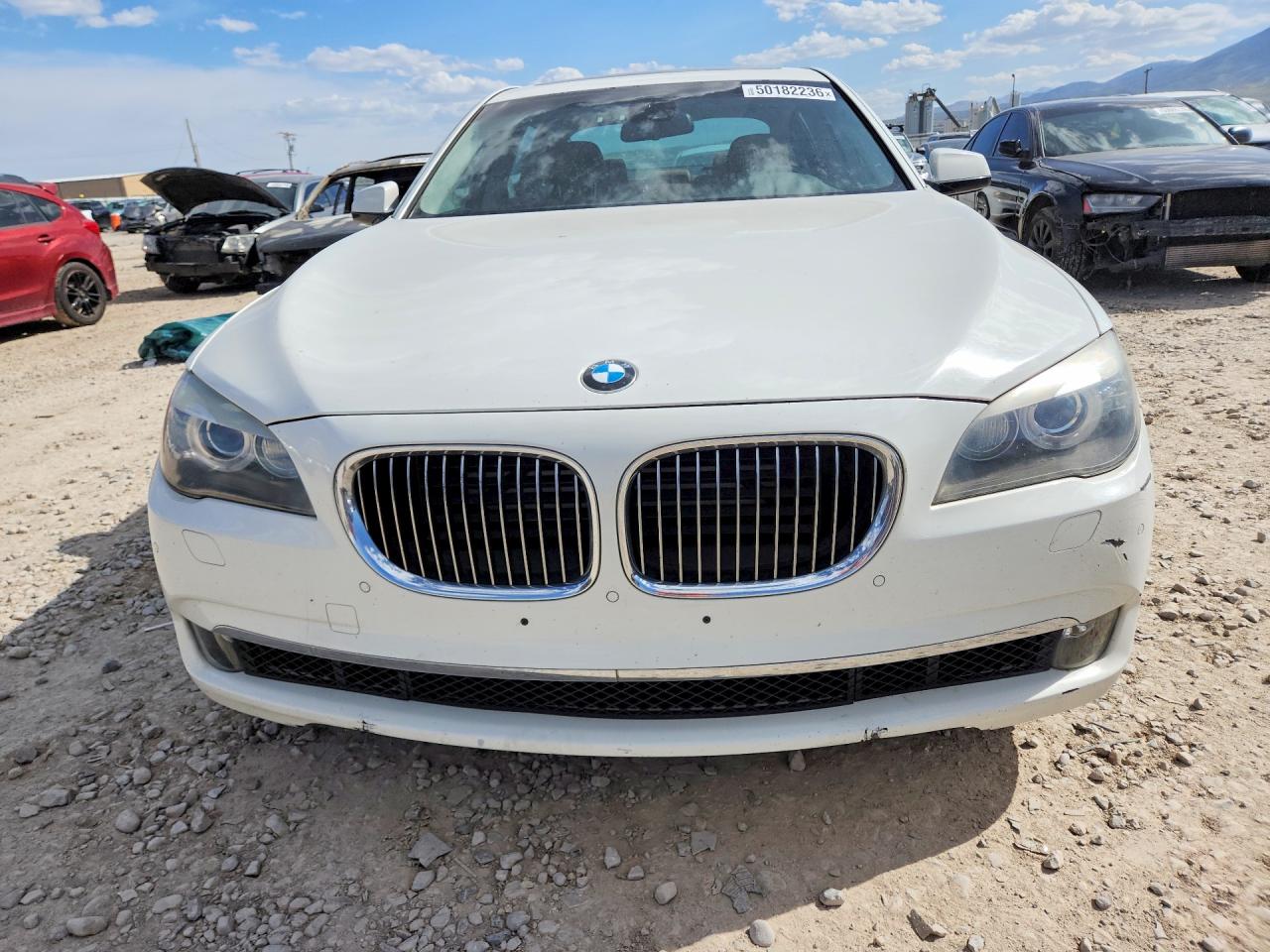 2010 Bmw 750 Li Xdrive White vin: WBAKC8C58AC430832