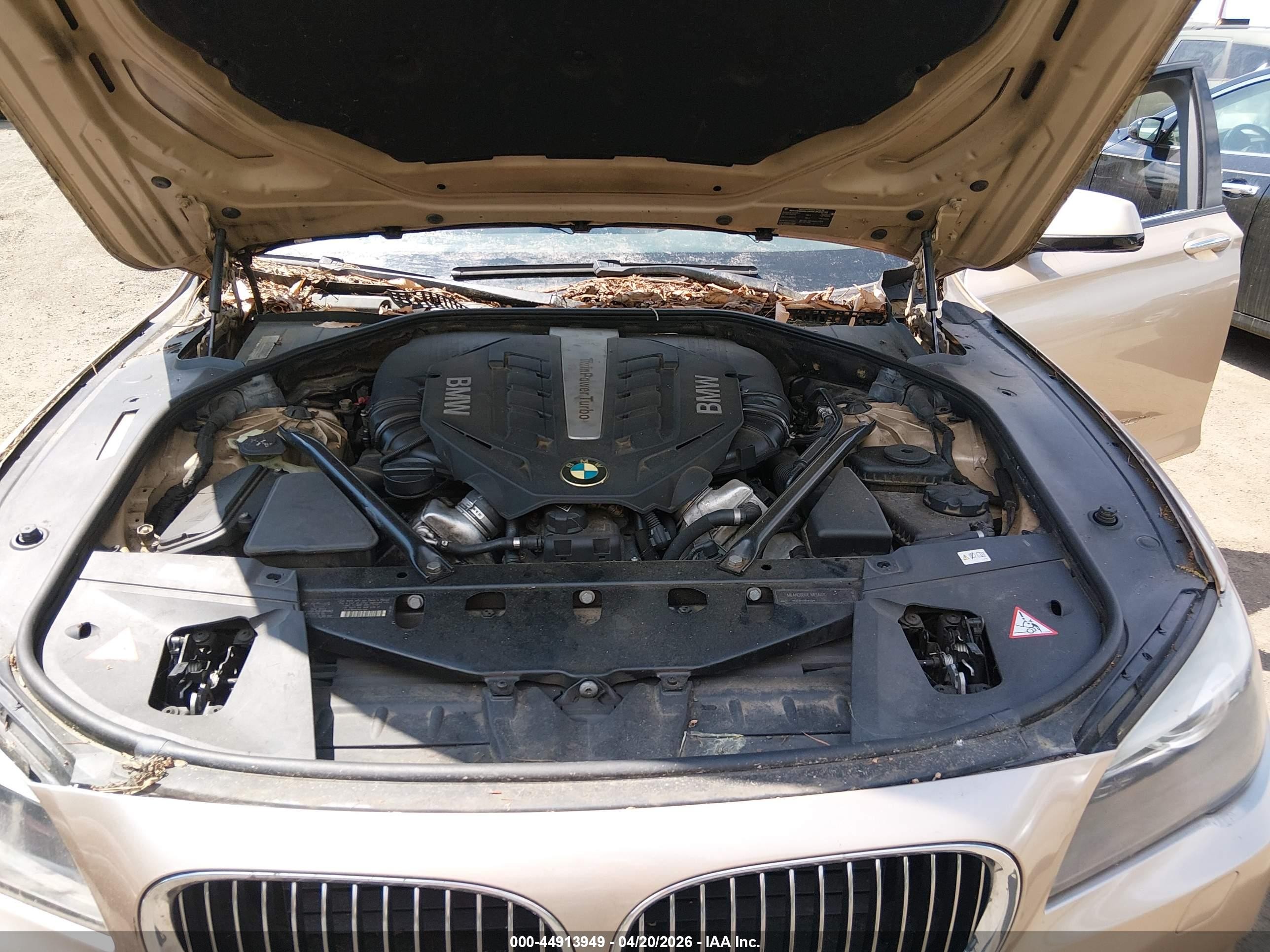 2011 Bmw 750li Xdrive Gold vin: WBAKC8C58BC432808