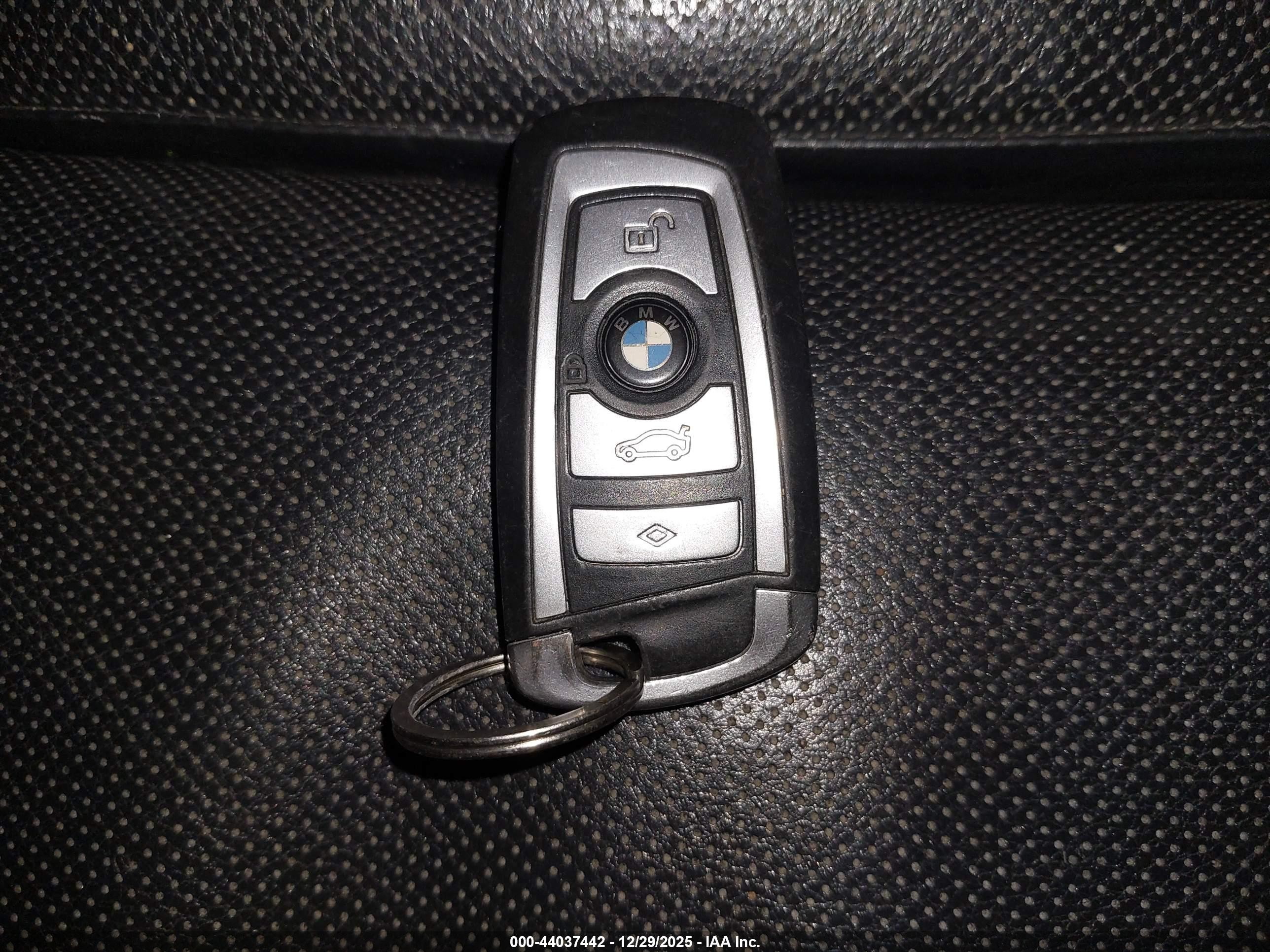 2011 Bmw 750li Xdrive White vin: WBAKC8C58BC434364