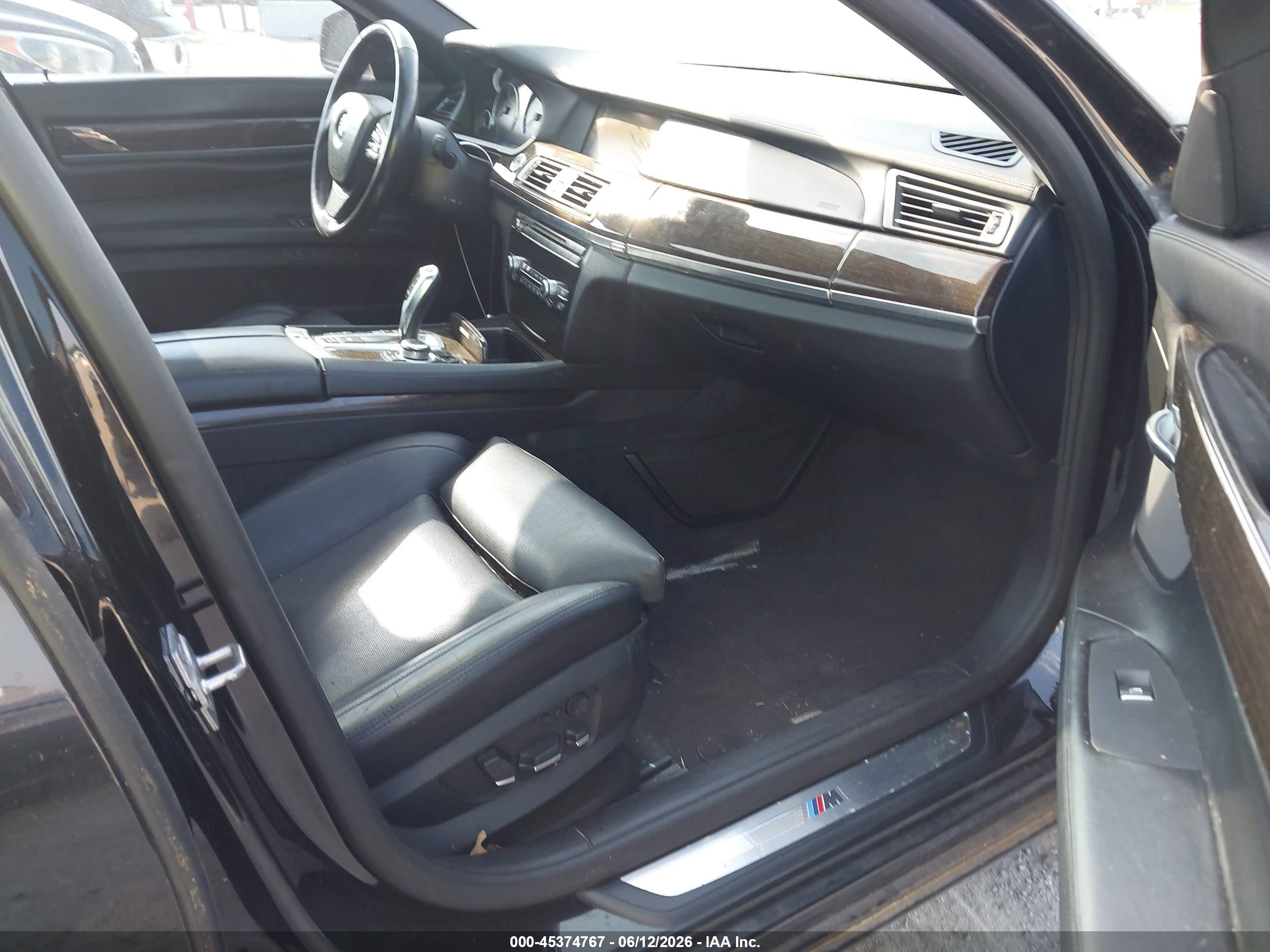 2012 Bmw 750li Xdrive Черный vin: WBAKC8C59CC434813