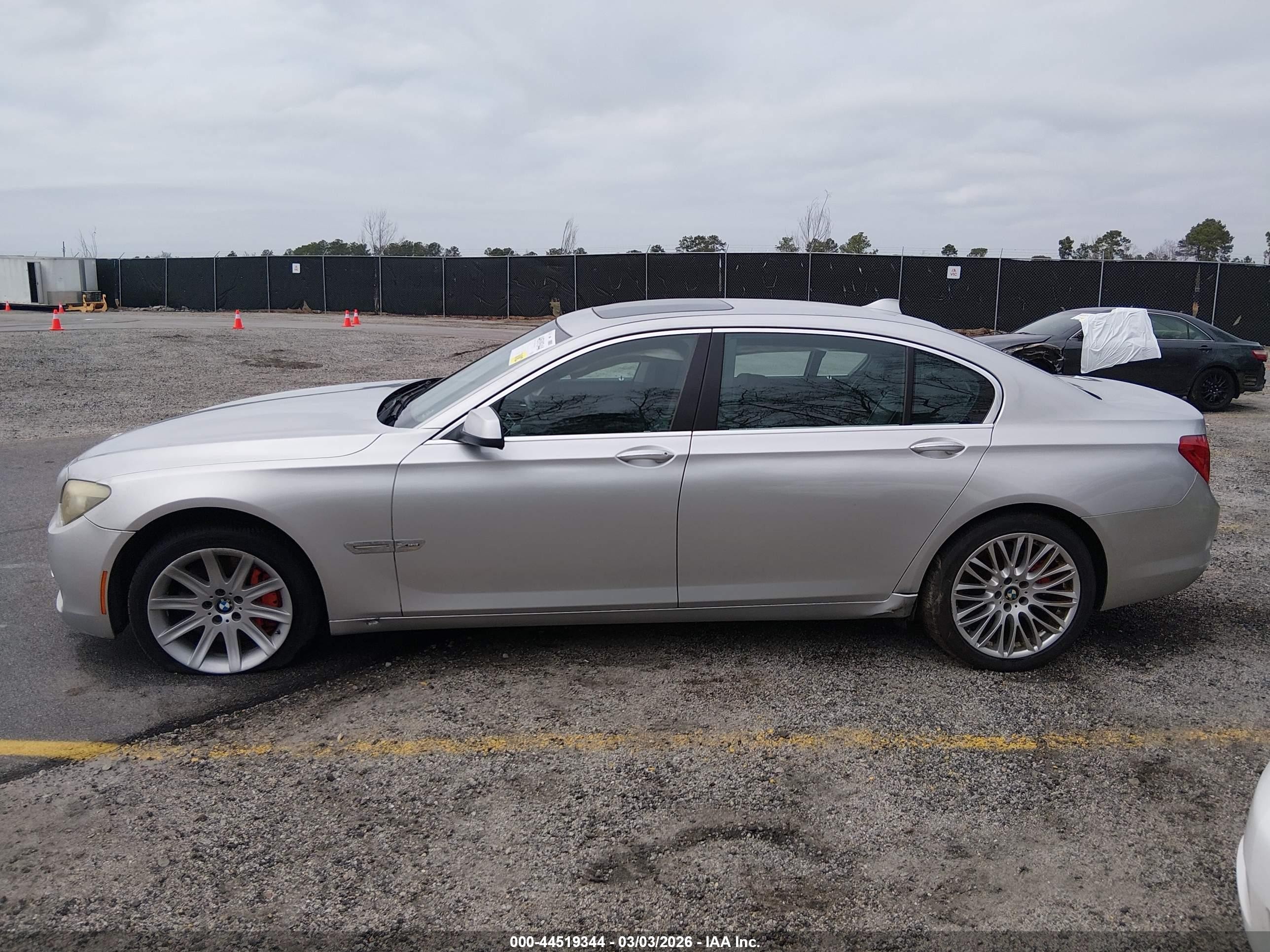 2011 Bmw 750li Xdrive Gray vin: WBAKC8C5XBC431773
