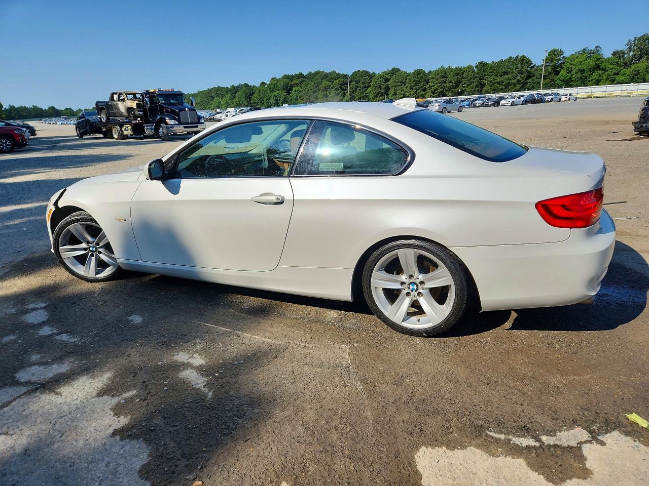 2011 Bmw 328 I Белый vin: WBAKE3C52BE558003
