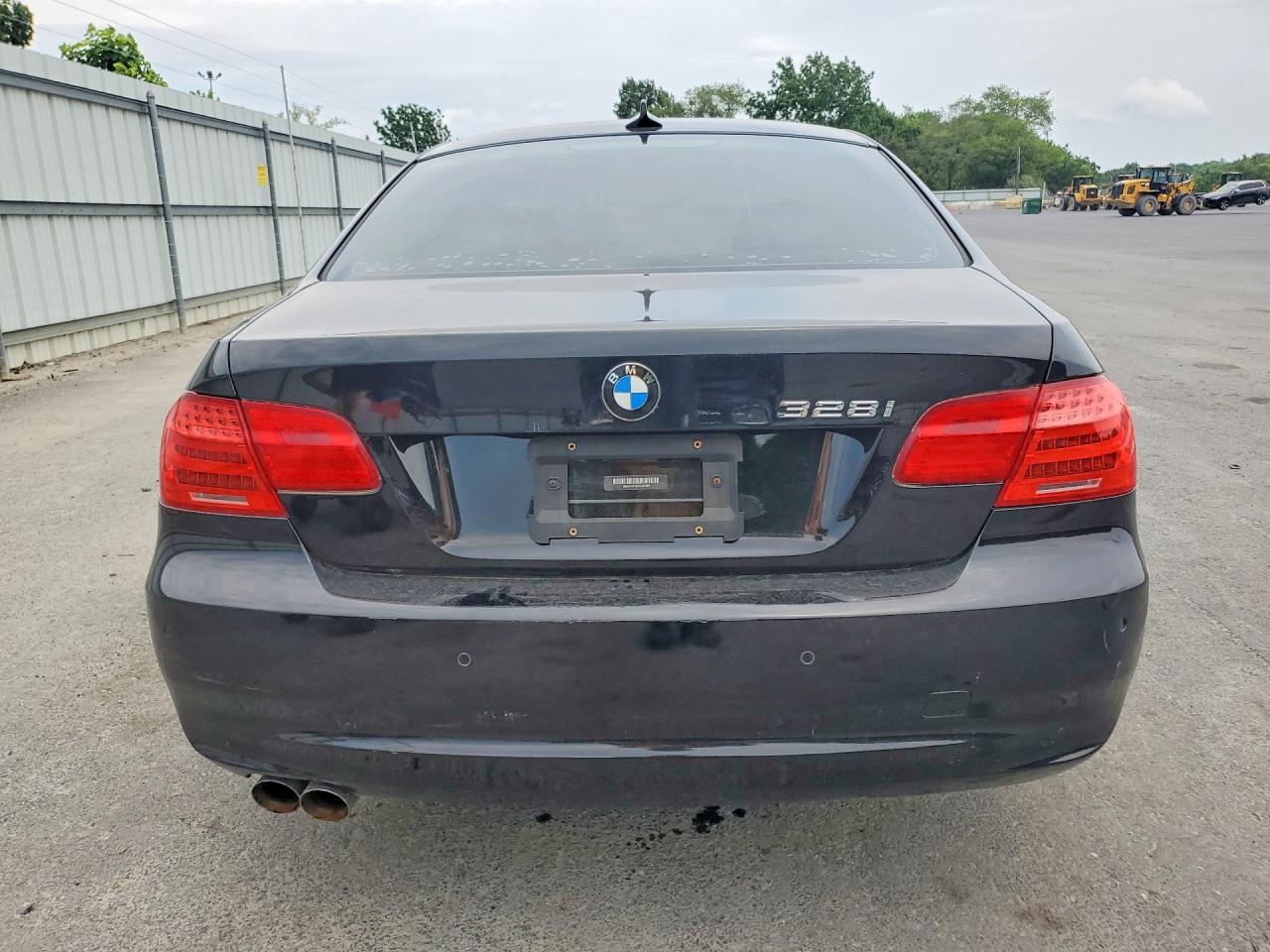 2013 Bmw 328 I Черный vin: WBAKE3C55DE444886
