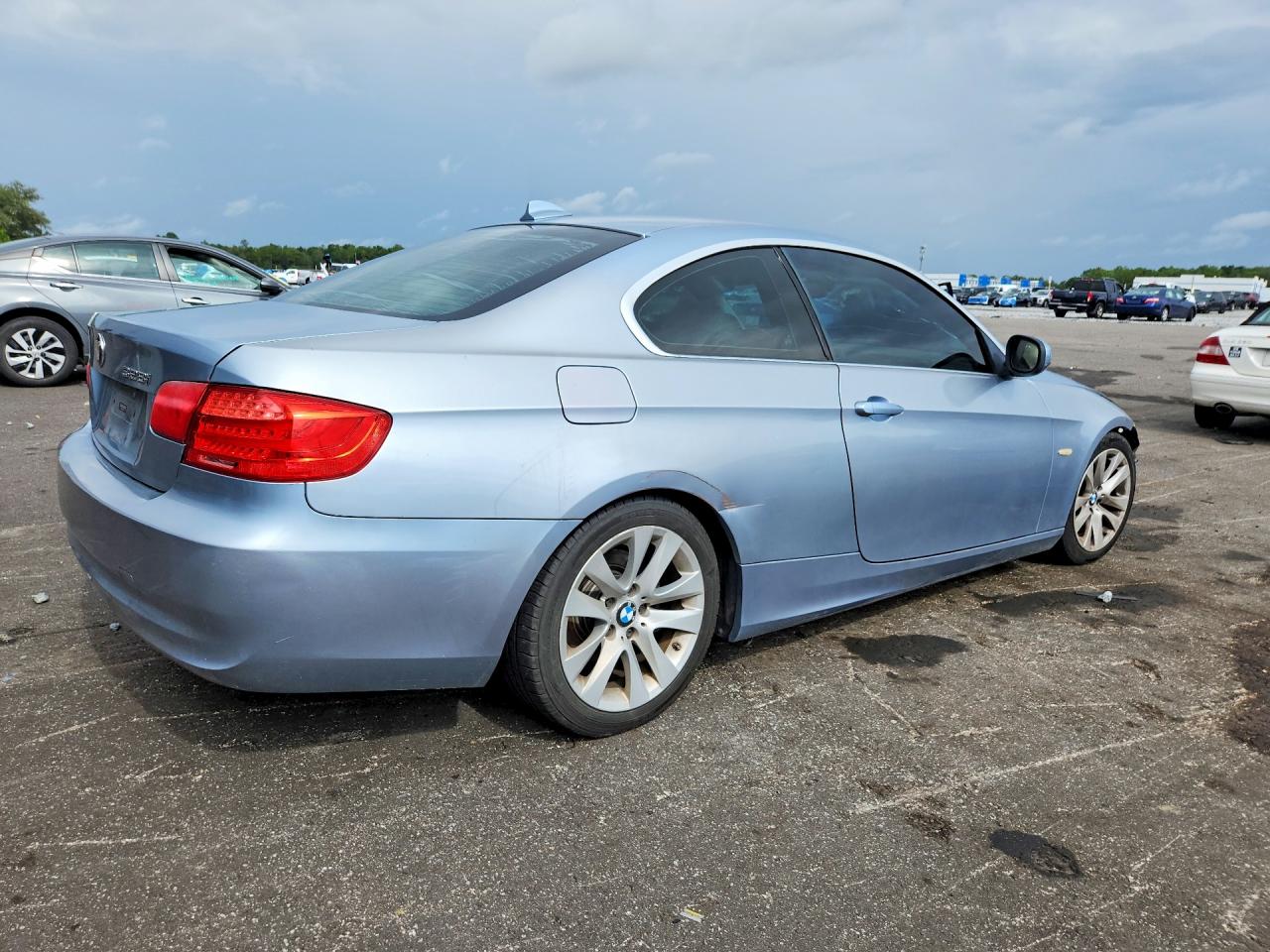 2012 Bmw 328 I Blue vin: WBAKE3C57CE770347