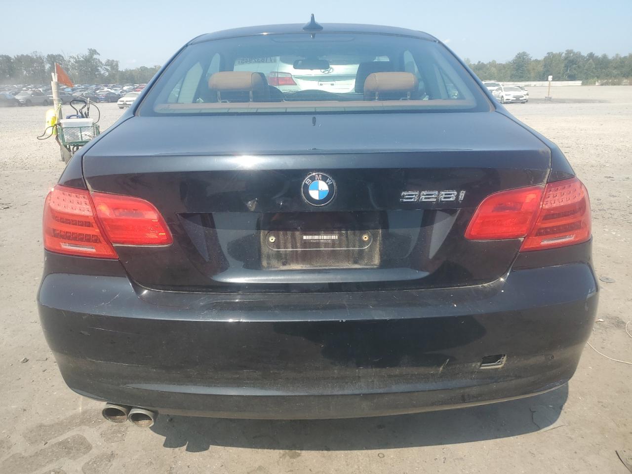 2011 Bmw 328 I Черный vin: WBAKE3C58BE444586