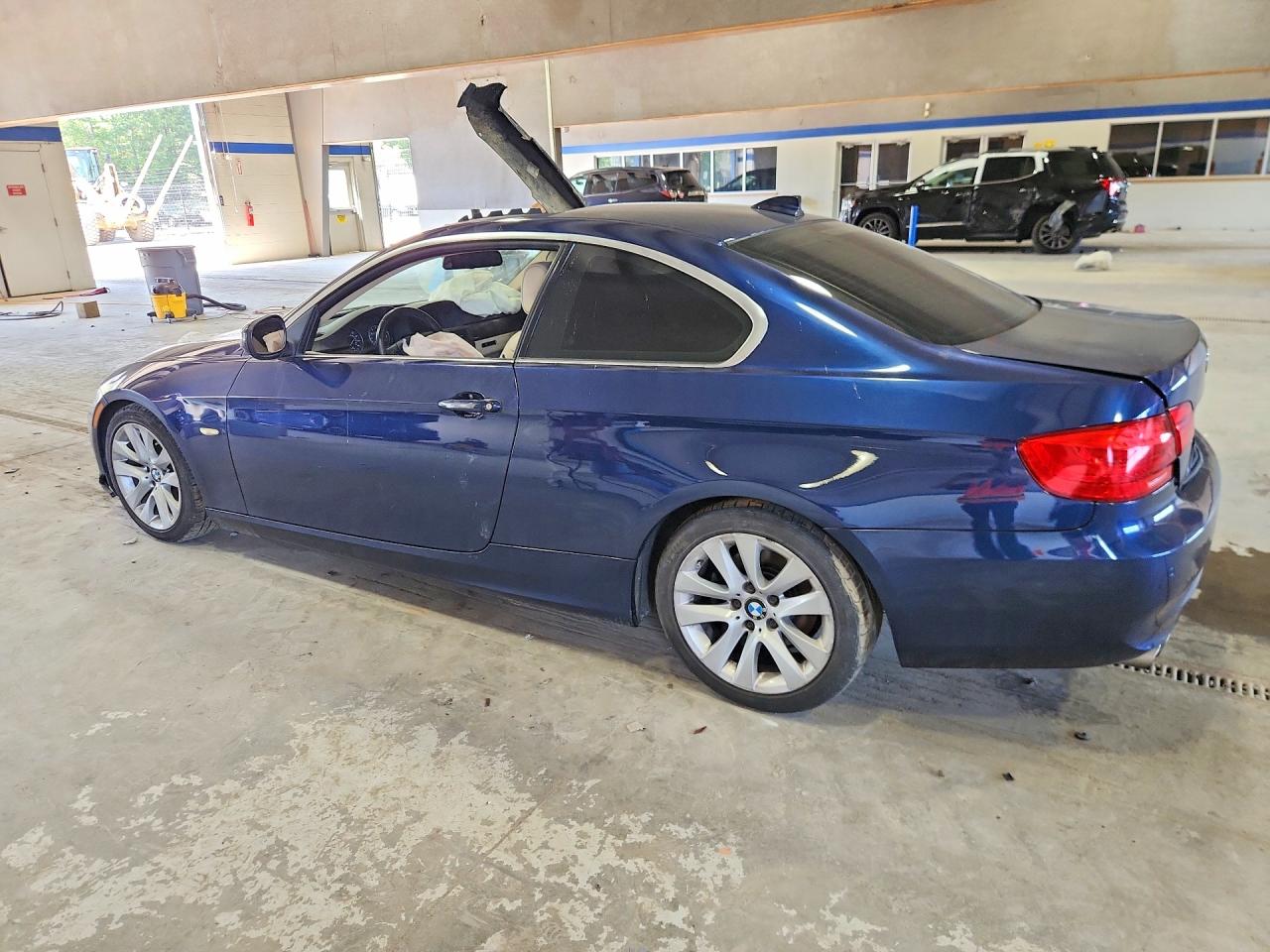 2013 Bmw 328 I Blue vin: WBAKE3C58DE772223