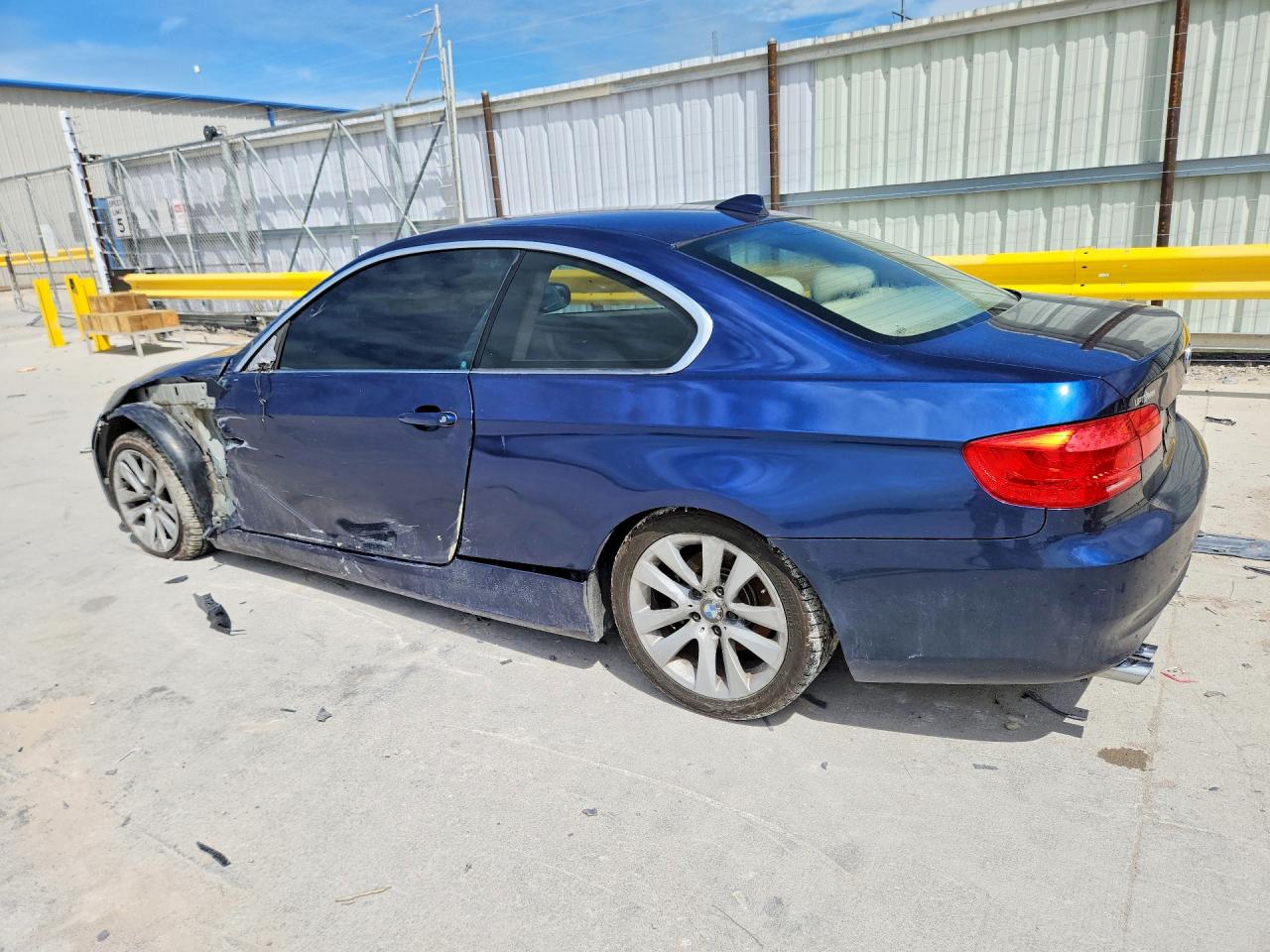 2013 Bmw 328 I Blue vin: WBAKE3C59DE771548