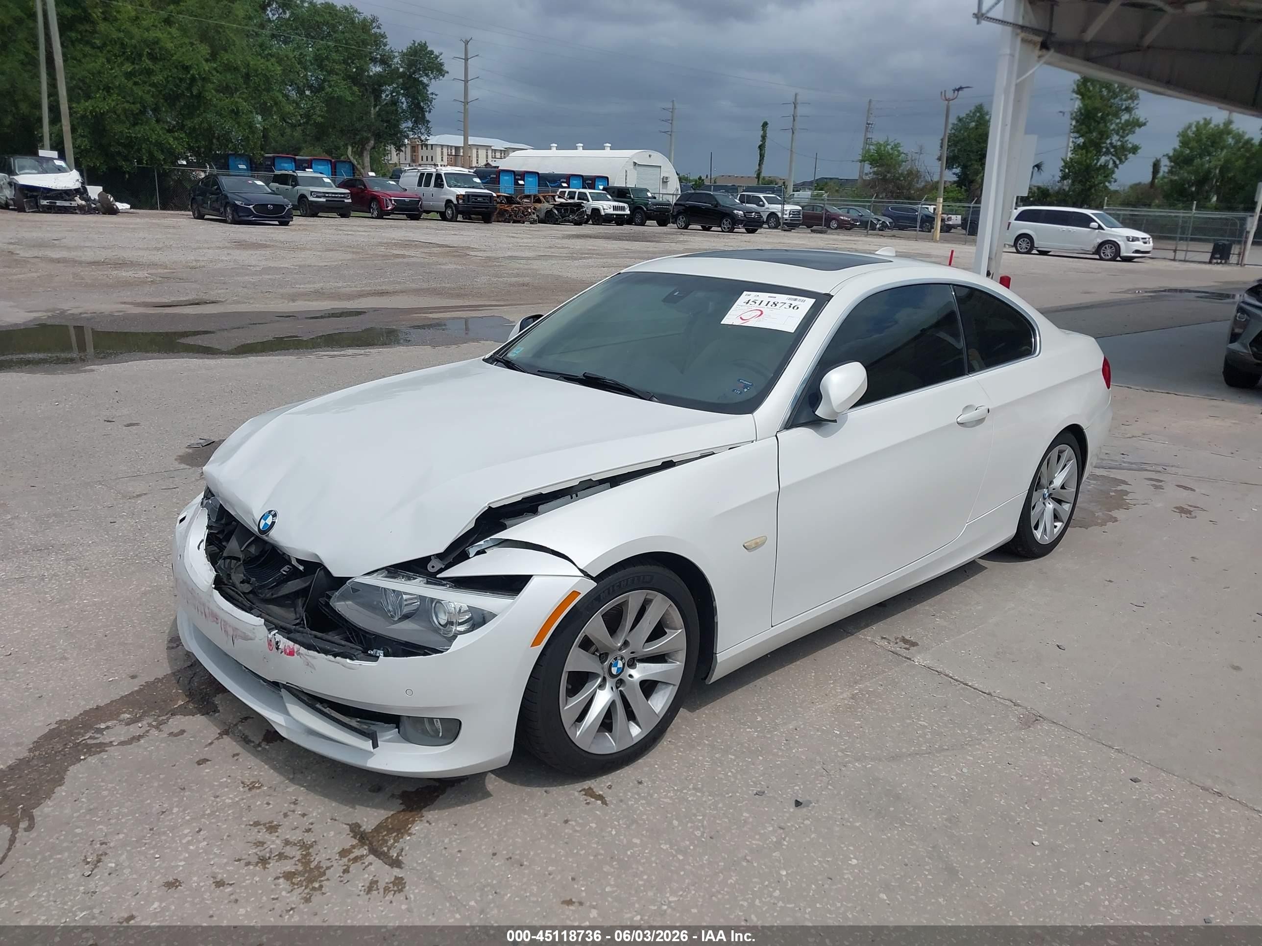 2013 Bmw 328i   White vin: WBAKE3C5XDE772062