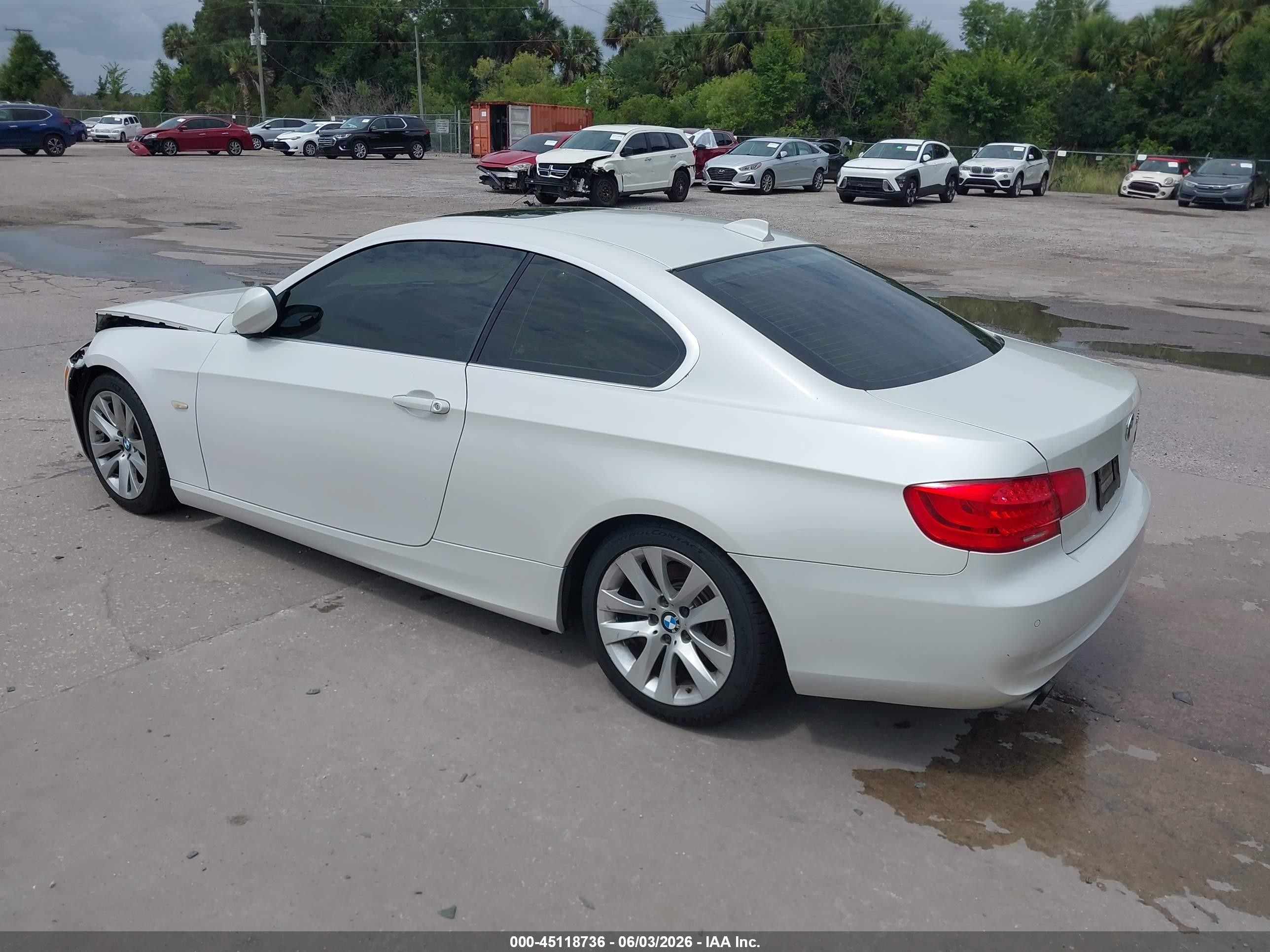 2013 Bmw 328i   White vin: WBAKE3C5XDE772062