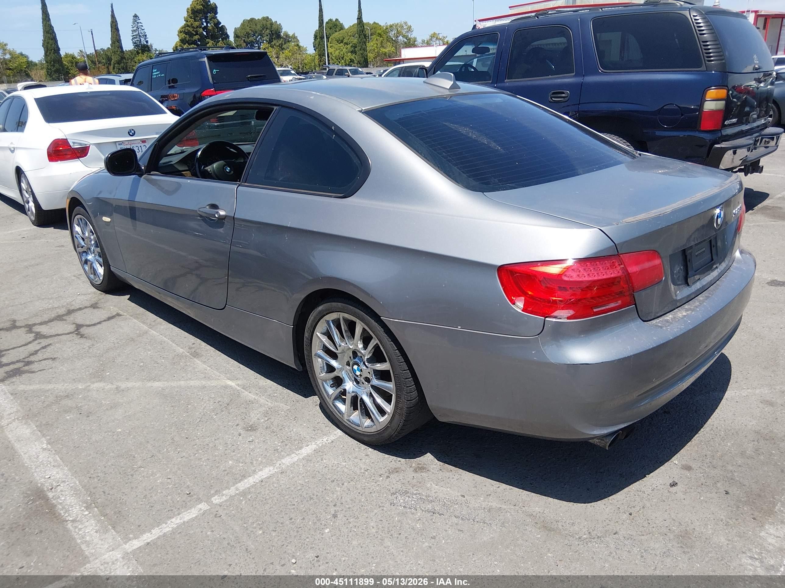 2011 Bmw 328i   Gray vin: WBAKE5C50BE429530