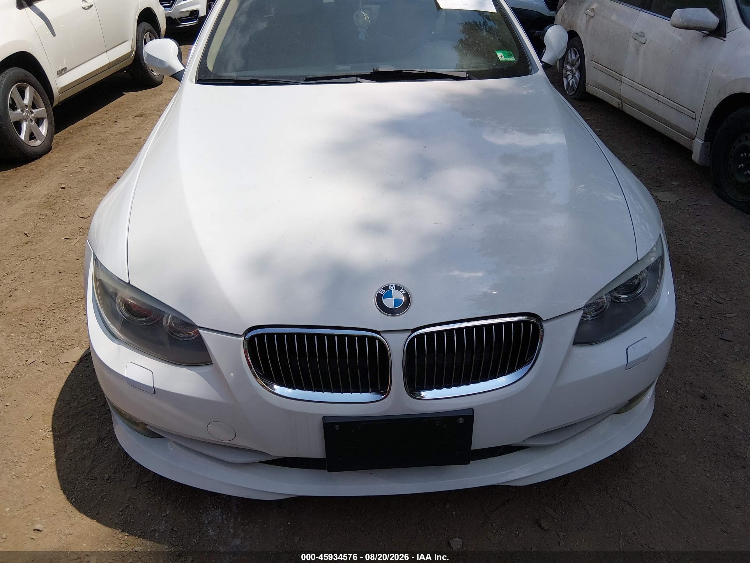 2012 Bmw 328i   White vin: WBAKE5C52CJ106699