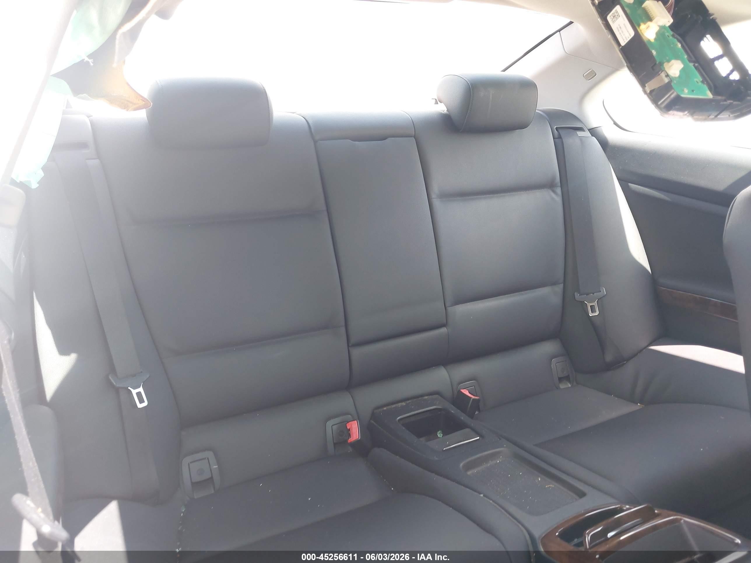 2011 Bmw 328i   Gray vin: WBAKE5C53BE429862