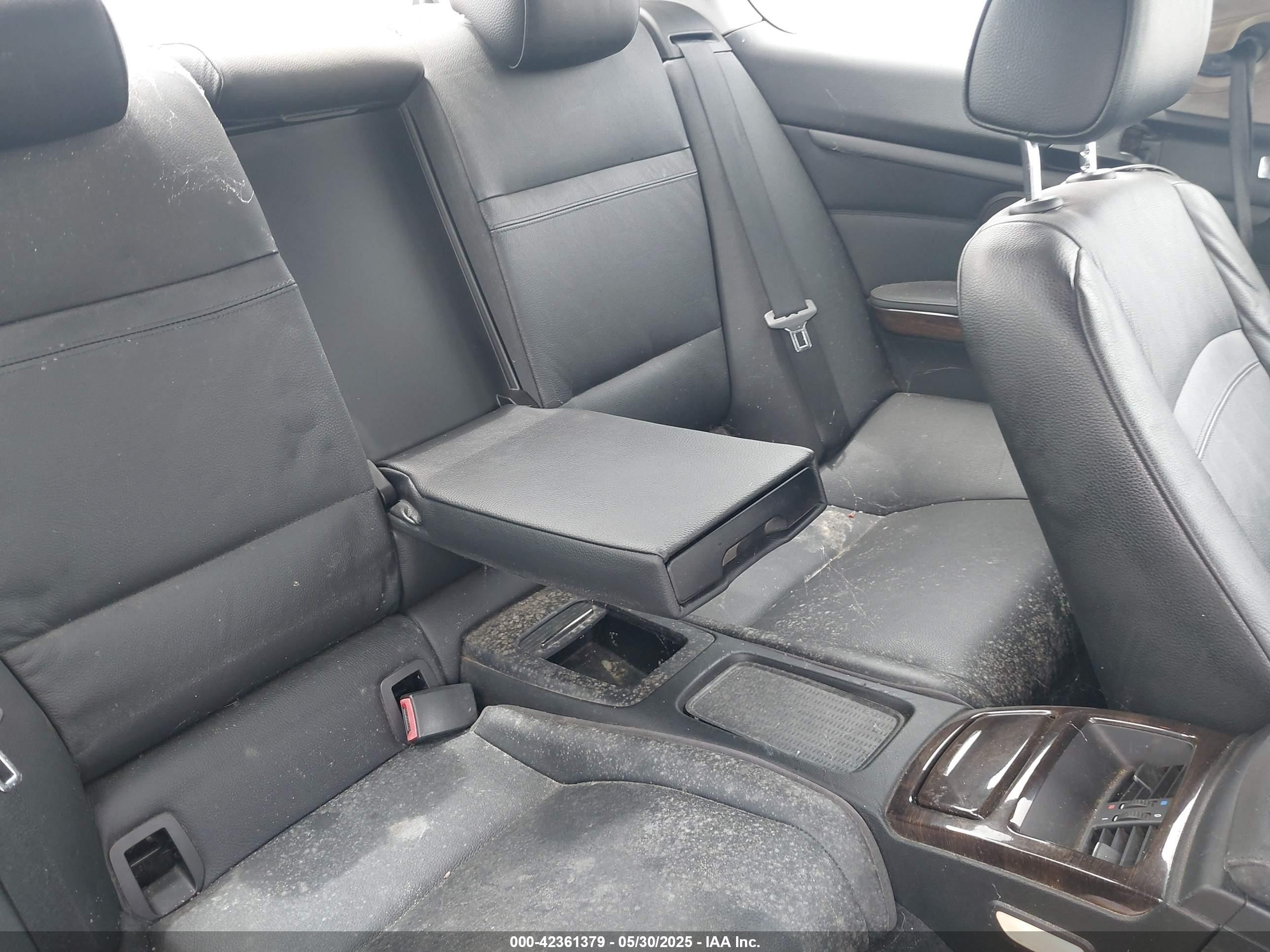 2011 Bmw 328i   Black vin: WBAKE5C53BE573685