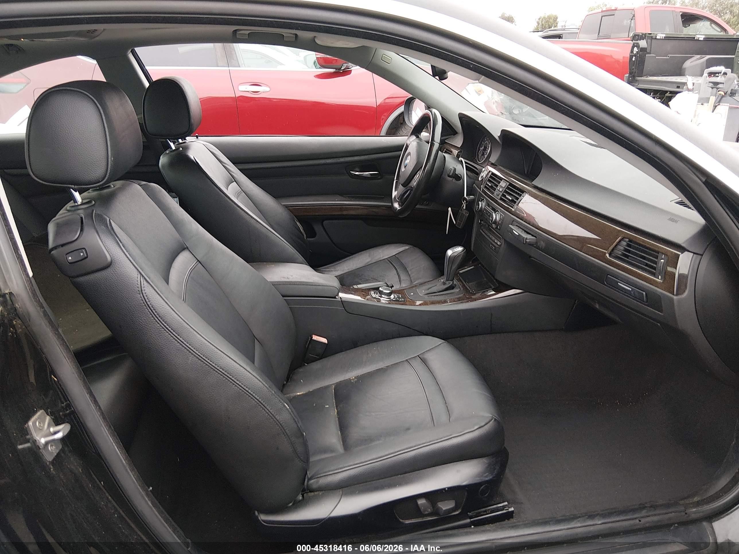 2011 Bmw 328i Black vin: WBAKE5C59BE755391