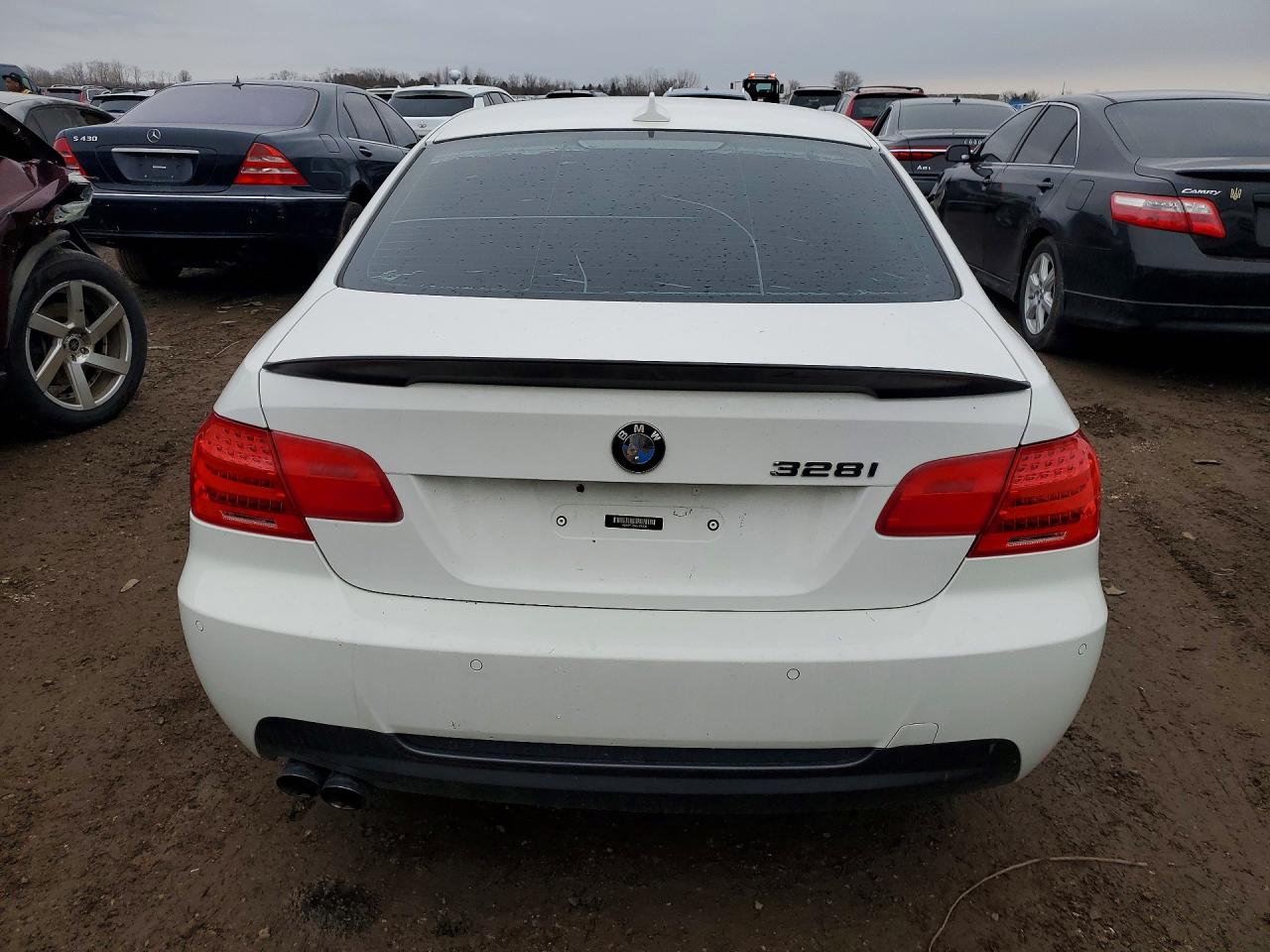 2012 Bmw 328 I Sulev Белый vin: WBAKE5C59CJ106182