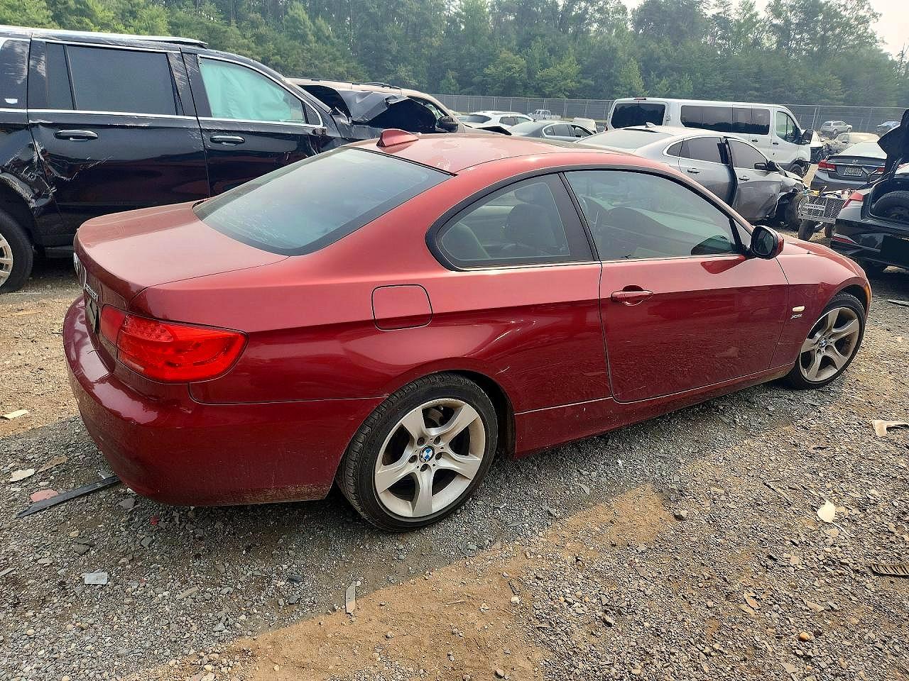 2011 Bmw 328 Xi Бордовый vin: WBAKF3C53BE566625