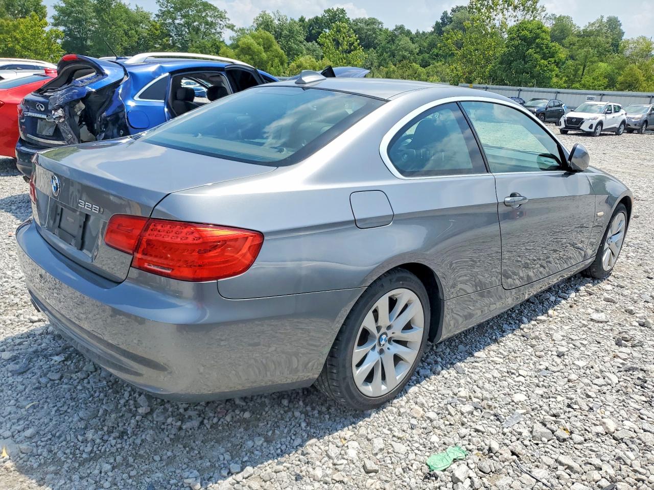 2012 Bmw 328 Xi Silver vin: WBAKF3C58CE974751