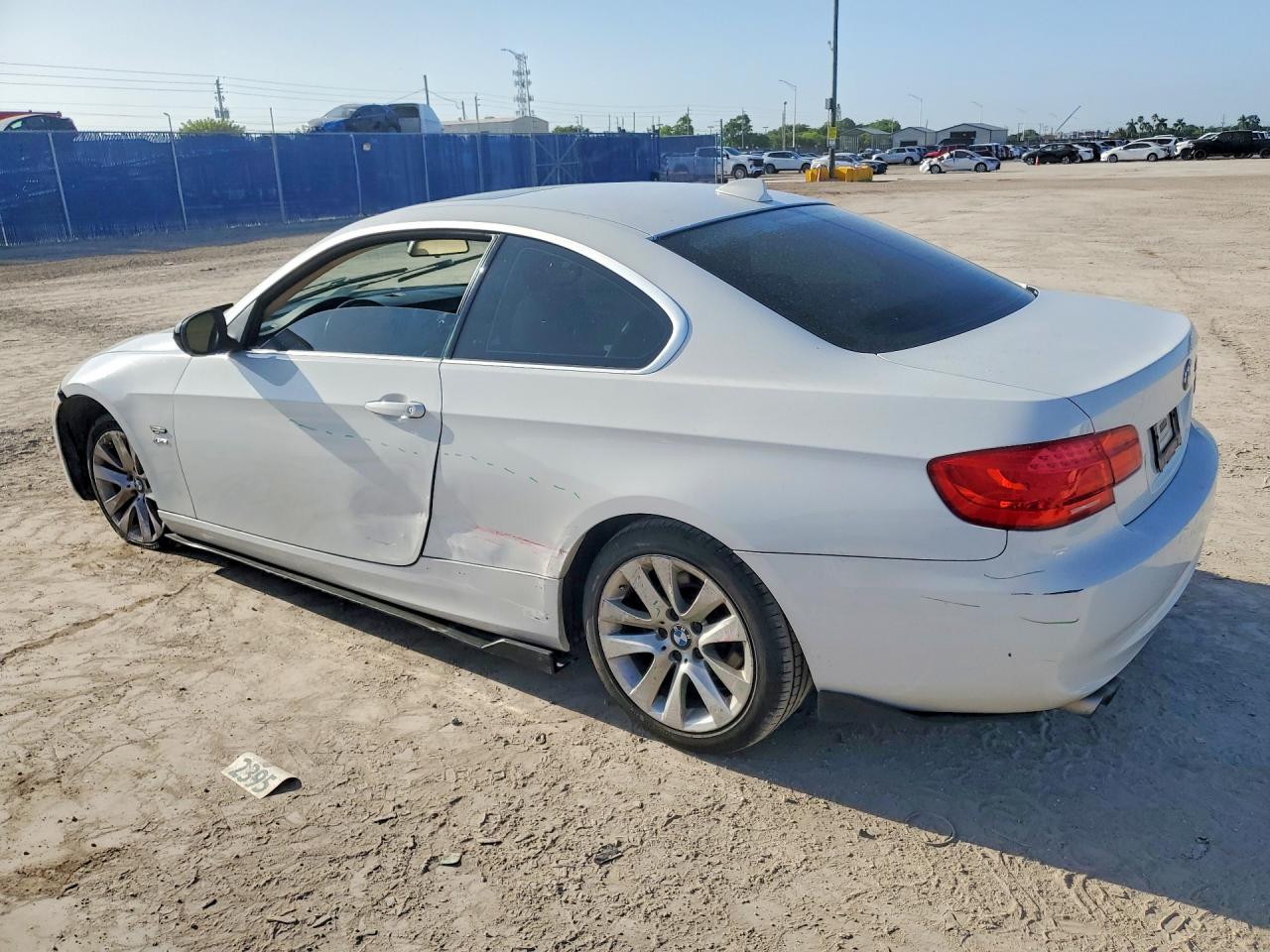 2013 Bmw 328 Xi White vin: WBAKF3C59DJ385605