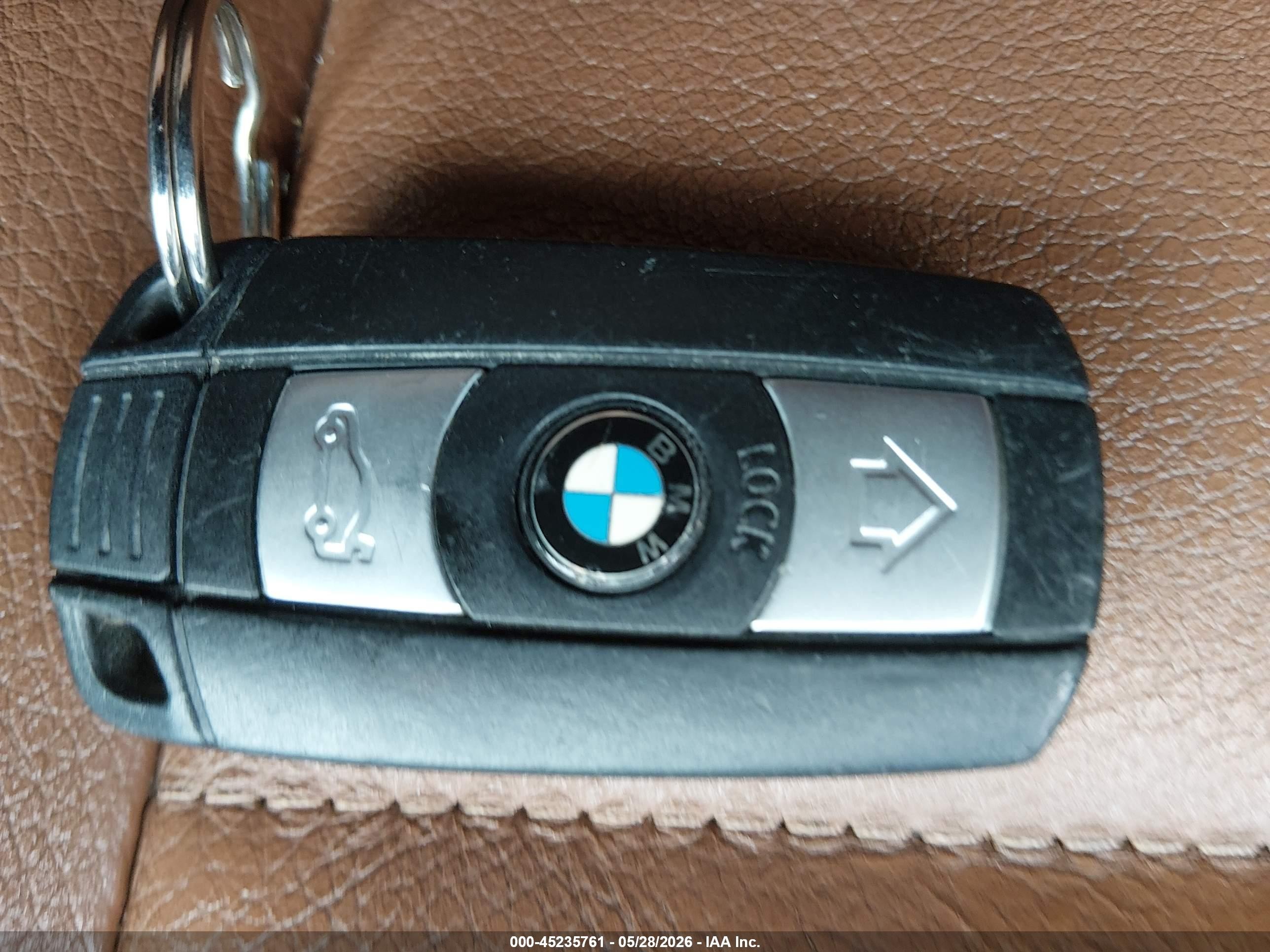 2011 Bmw 328i Xdrive White vin: WBAKF5C50BE395764