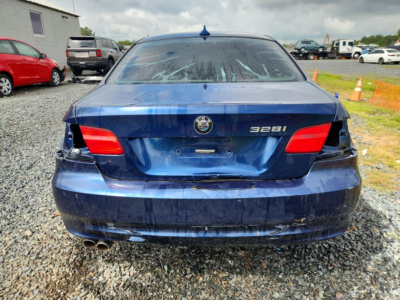 2011 Bmw 328 Xi Sulev Blue vin: WBAKF5C50BE395795