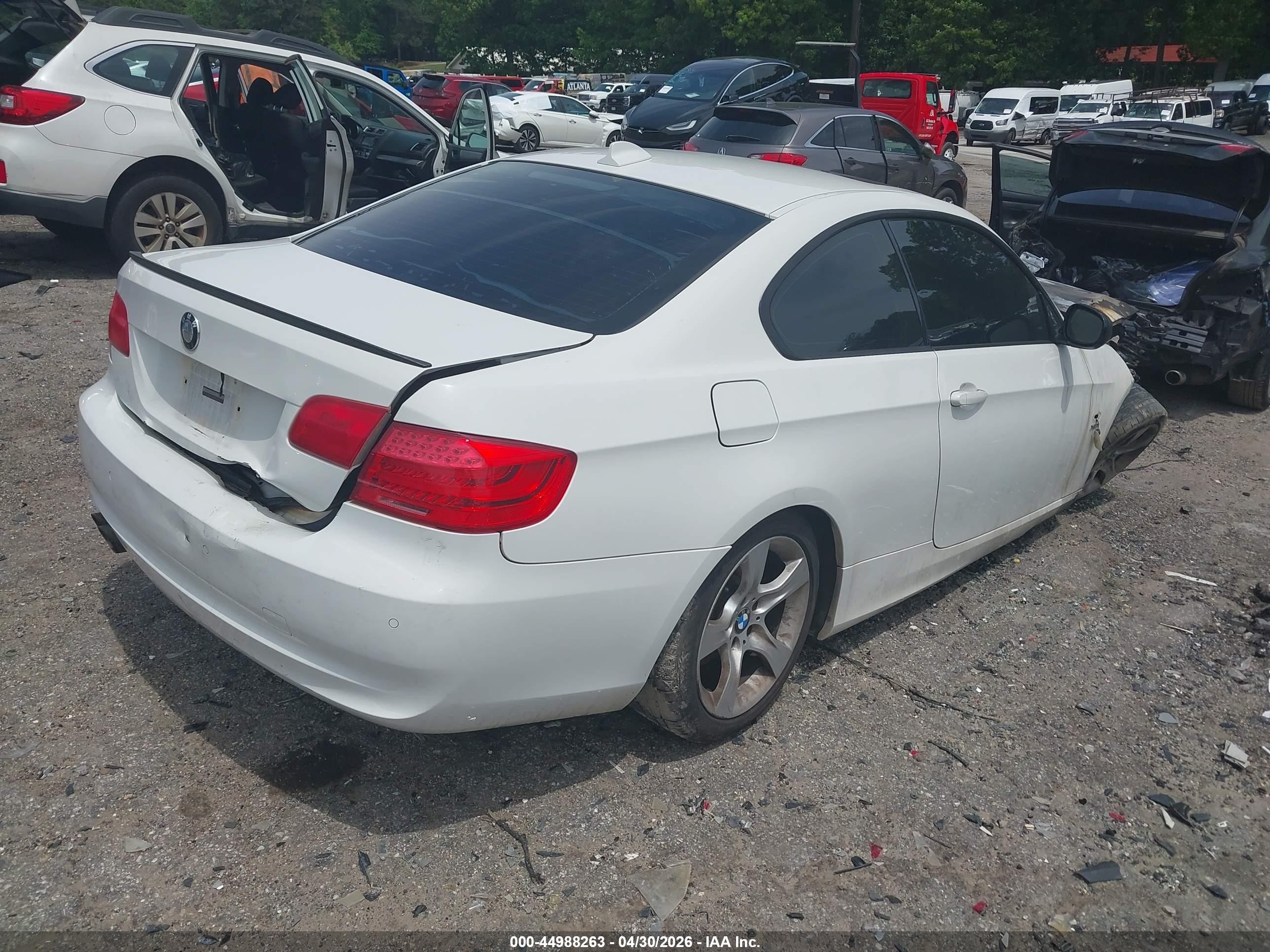 2011 Bmw 328i Xdrive White vin: WBAKF5C51BE587257