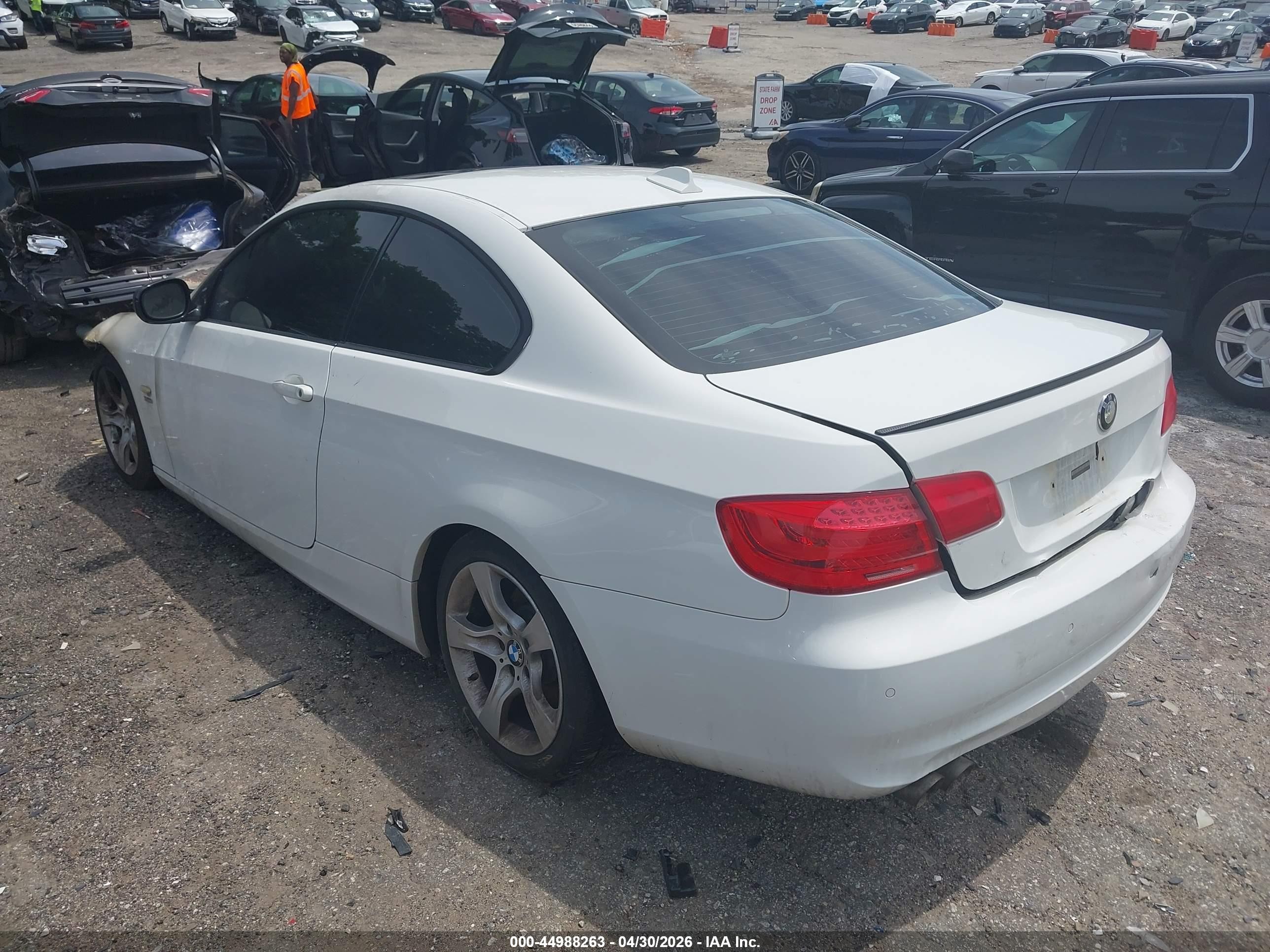 2011 Bmw 328i Xdrive White vin: WBAKF5C51BE587257